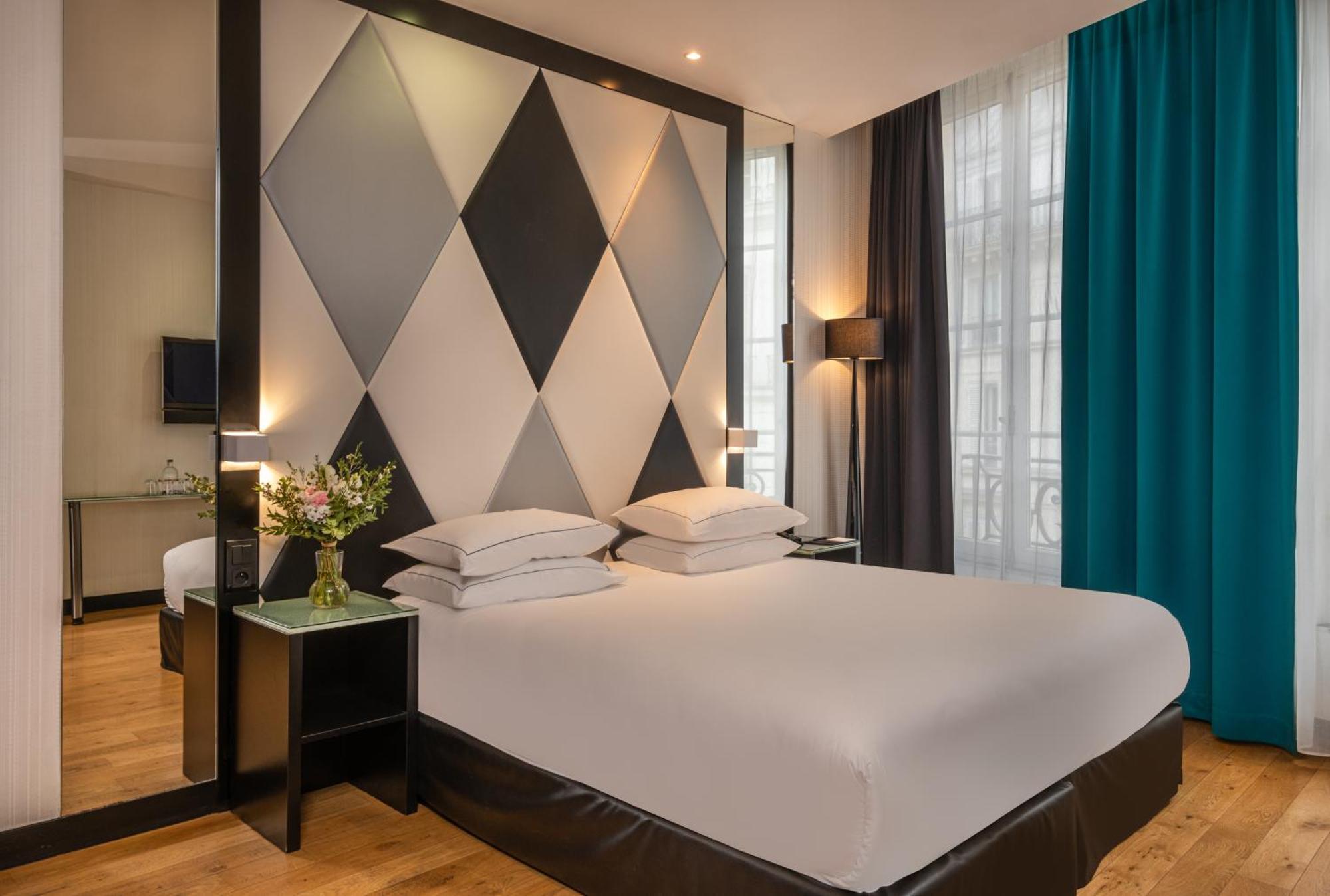 Two Connecting Double Rooms,1716982832:JPEG