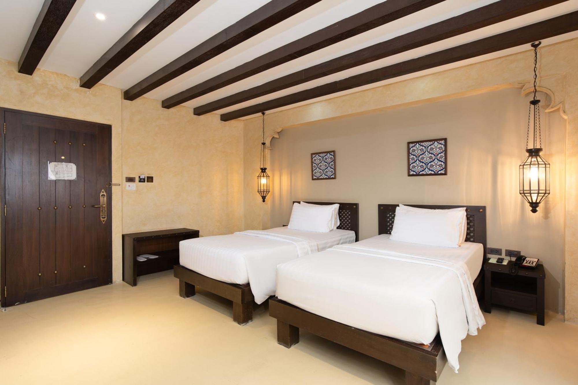 Superior Twin Room,1681761396:JPEG