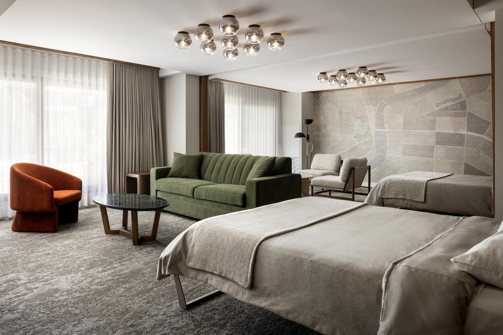 Lodge Suite,1682932243:JPEG