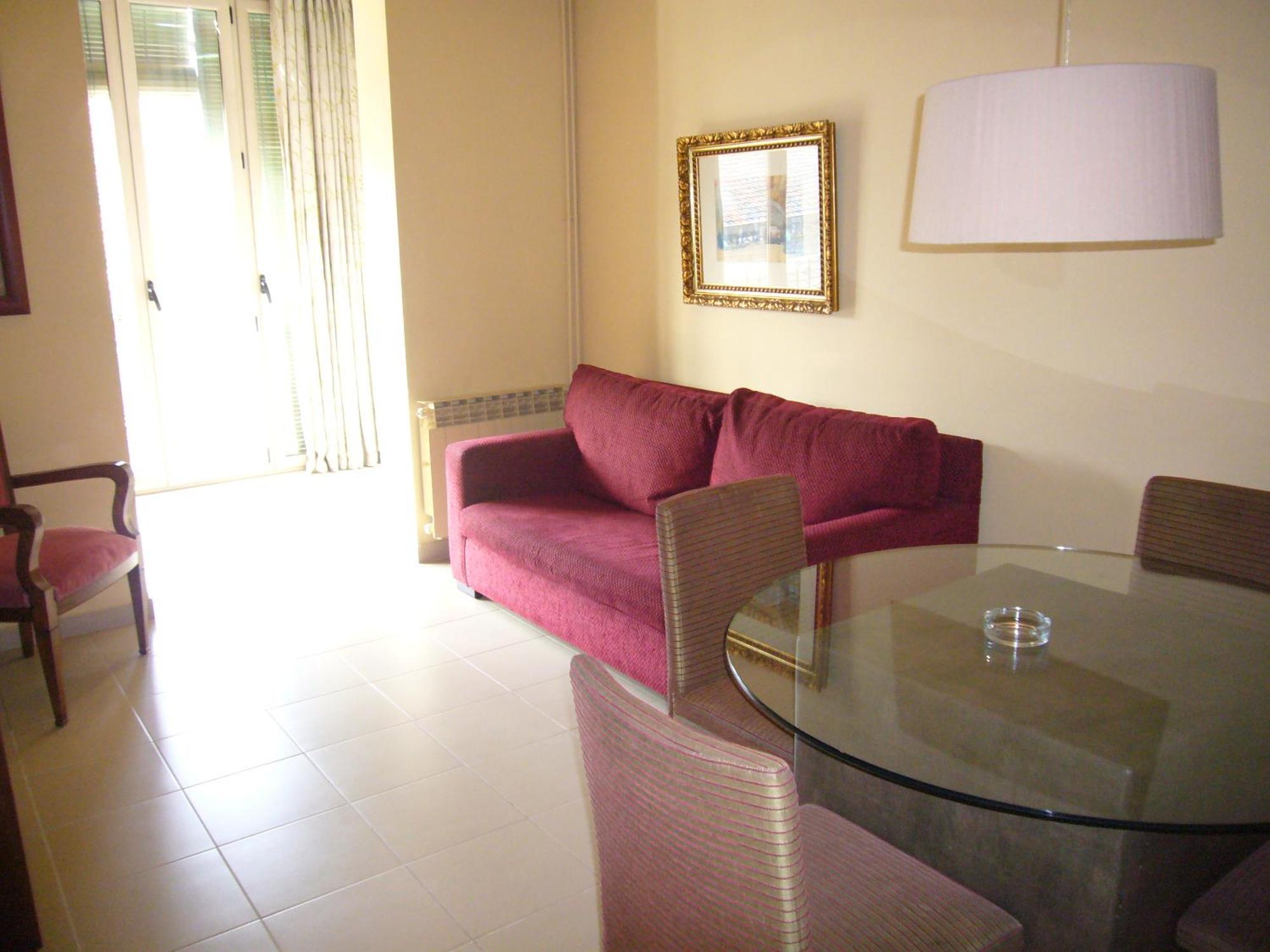 Apartment (5 Adults)