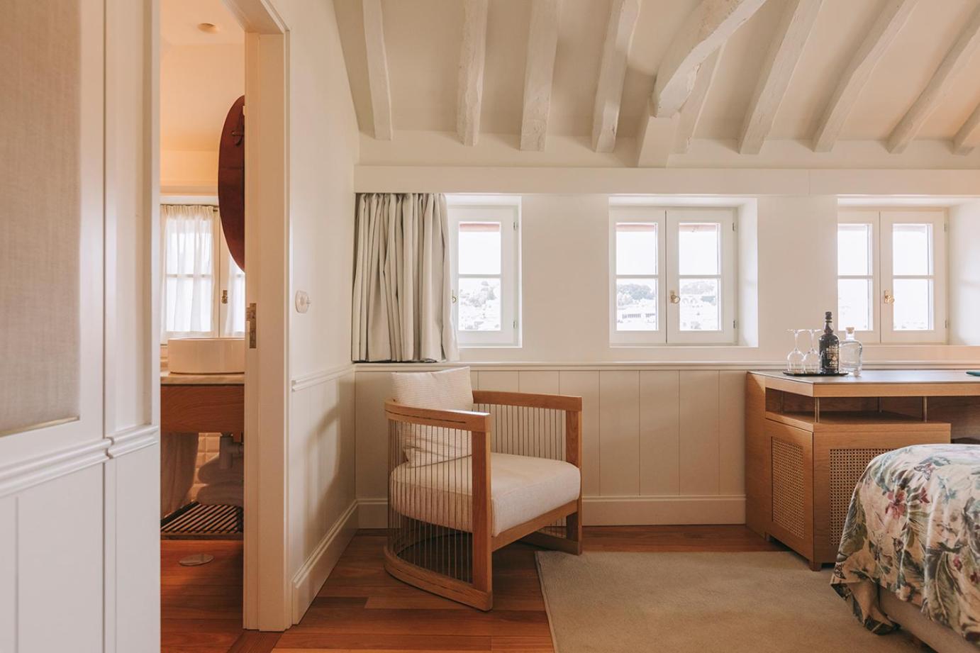 Deluxe Double or Twin Room River View
