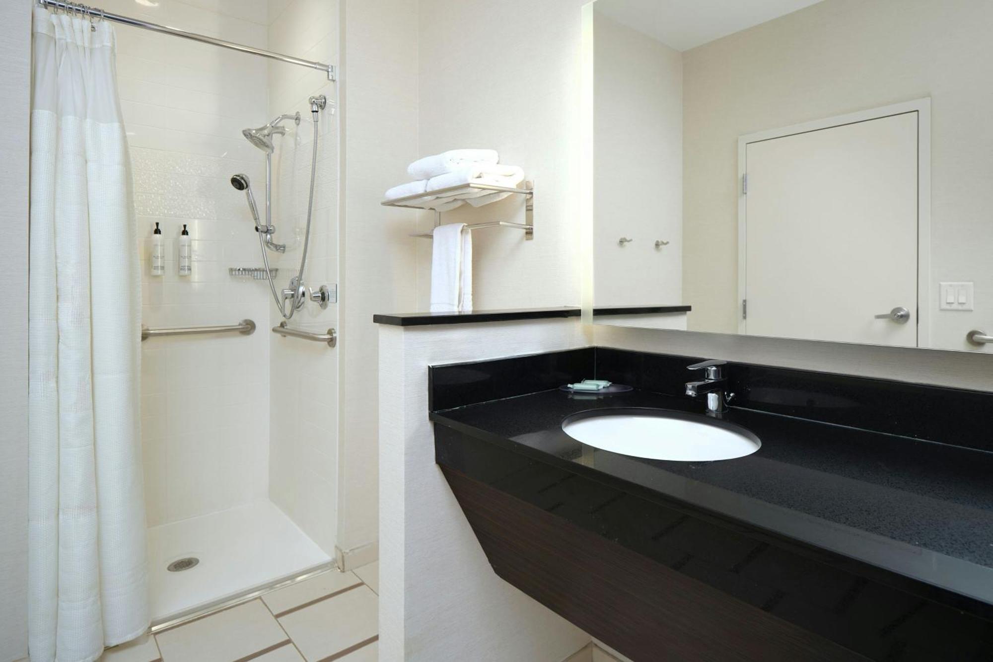 Queen Room with Two Queen Beds and Adapted Tub - Mobility and Hearing Accessible