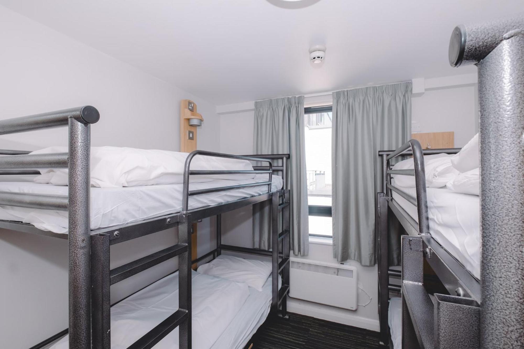 Bed in 4-Bed Mixed Dormitory Room