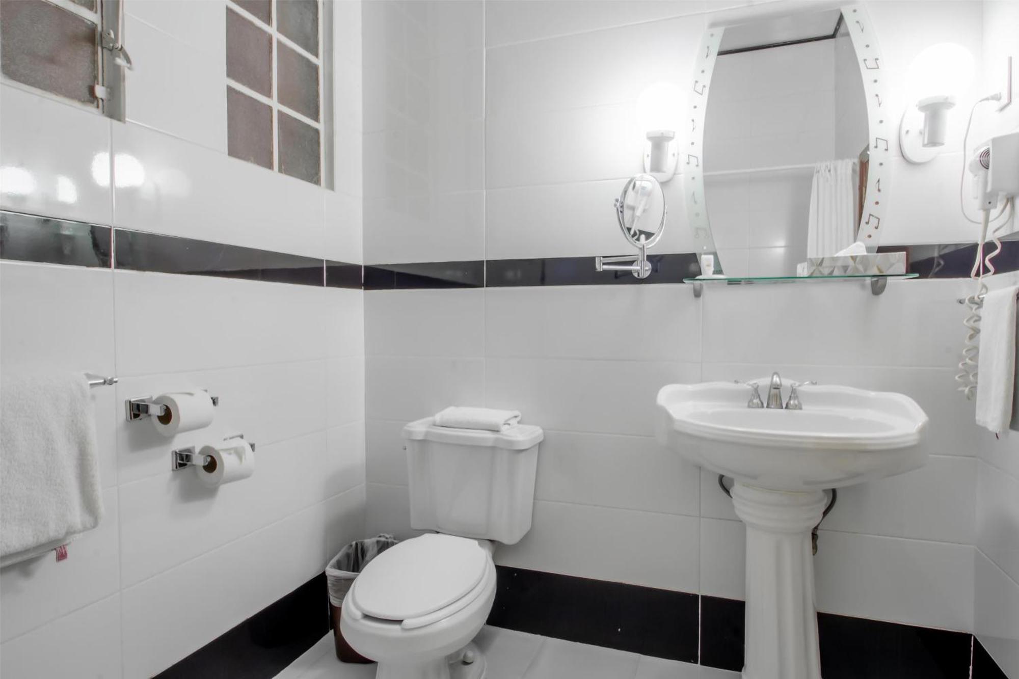 Double Room with Two Double Beds - Disability Access/Non-Smoking