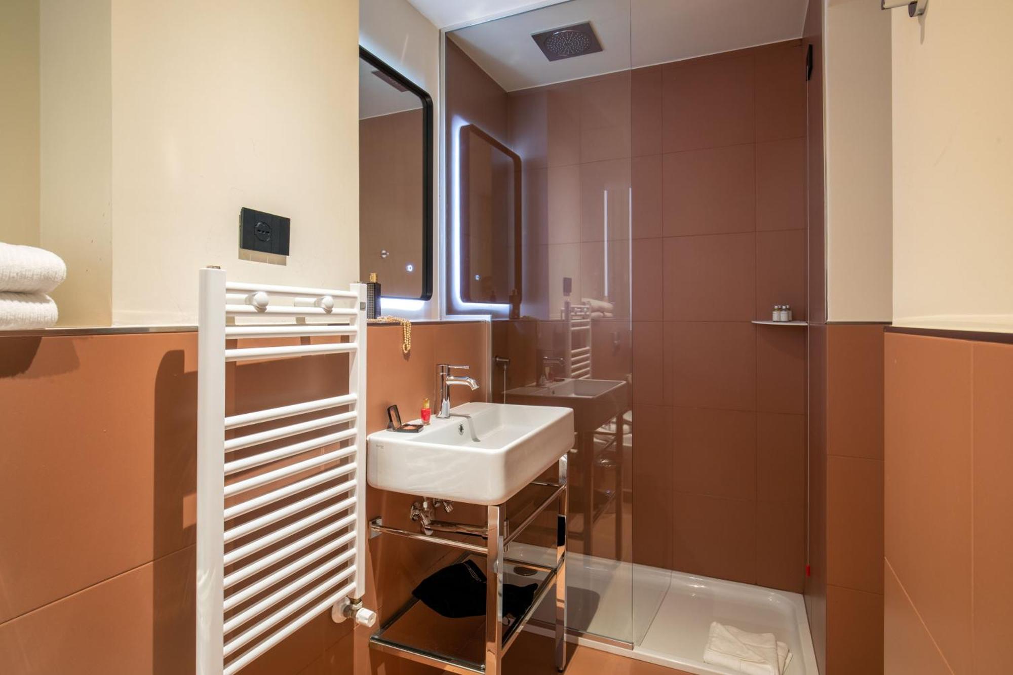 Classic Single Room
