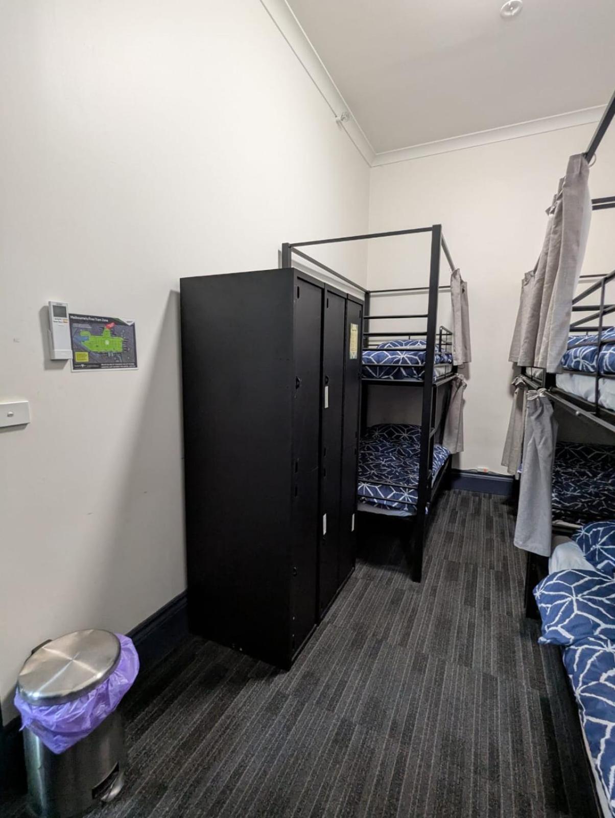 Bed in 6-Bed Mixed Dormitory Room