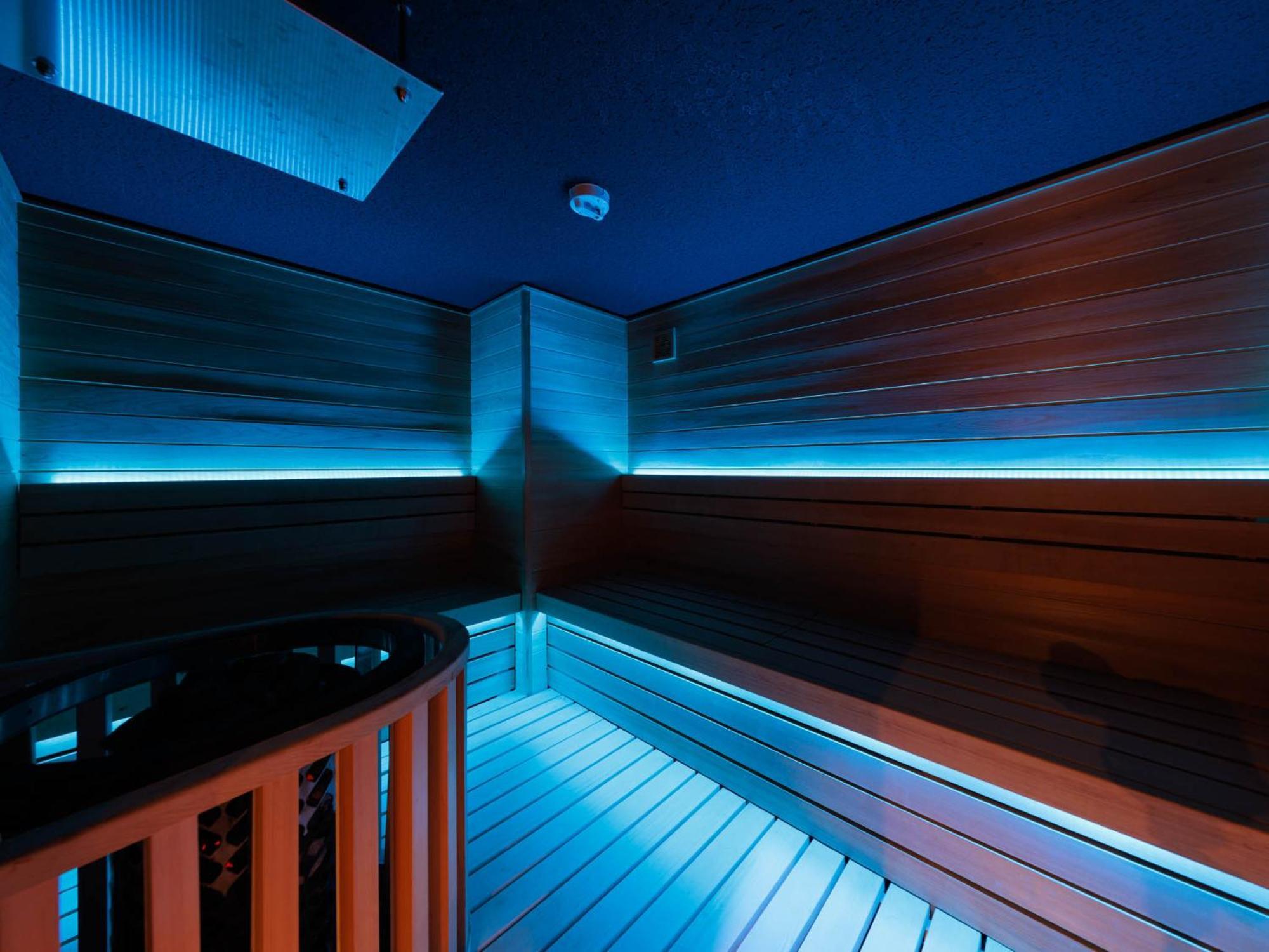 Comfort Studio 3 beds Terrace & Private Sauna Experience 2130-2300,1747409457:JPEG