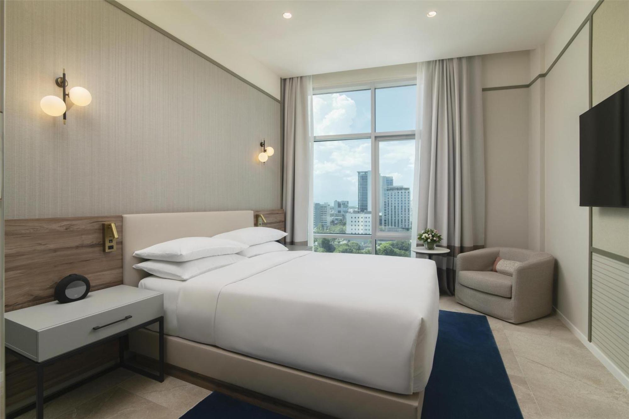 Queen Room