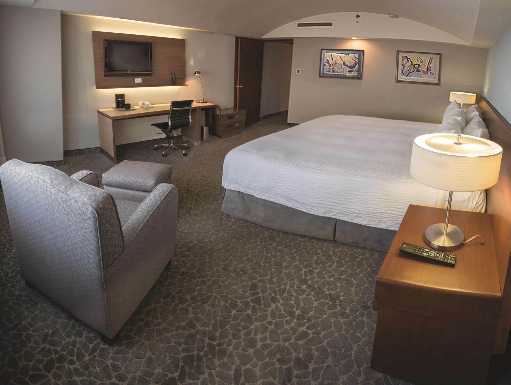 Superior King Room,1618269602:JPEG