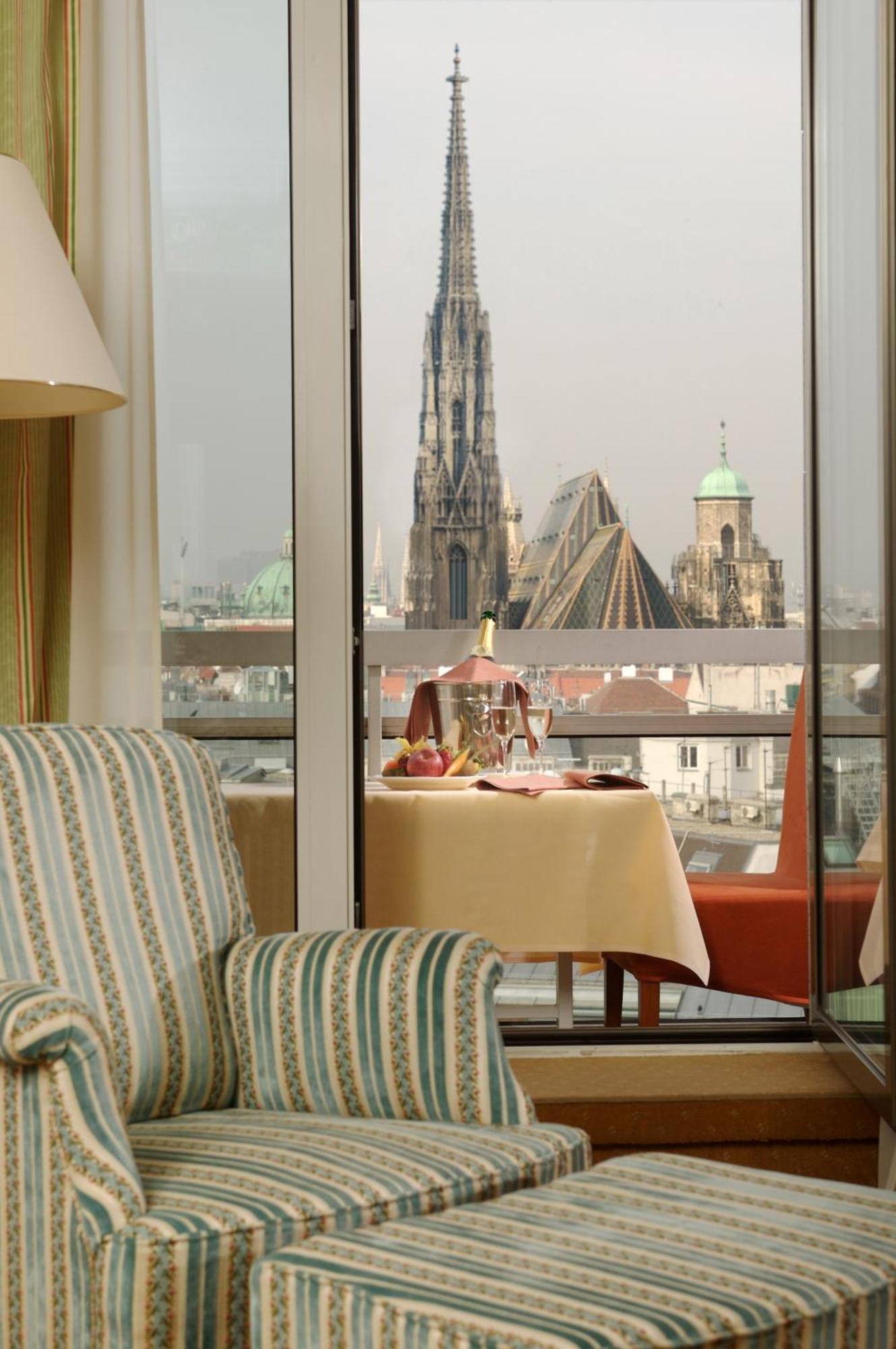 Suite St Stephen's Cathedral View