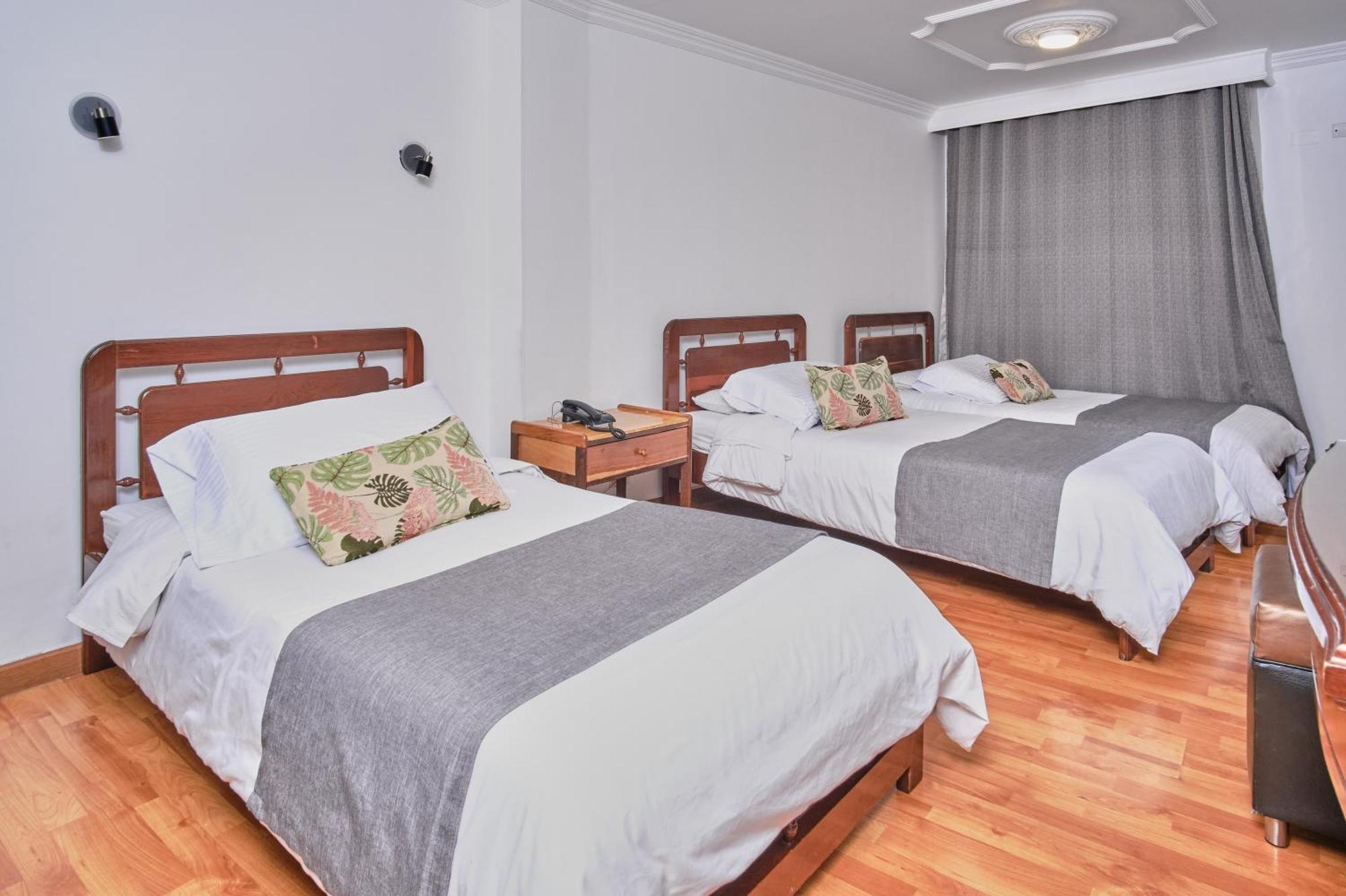Triple Room