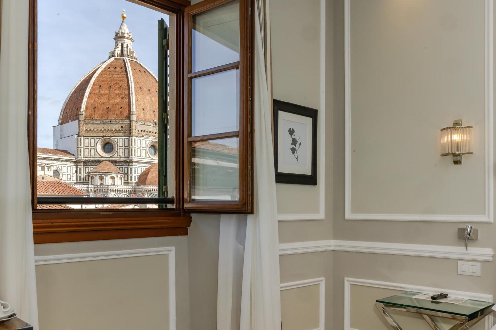 Prestige Double or Twin Room Cathedral View