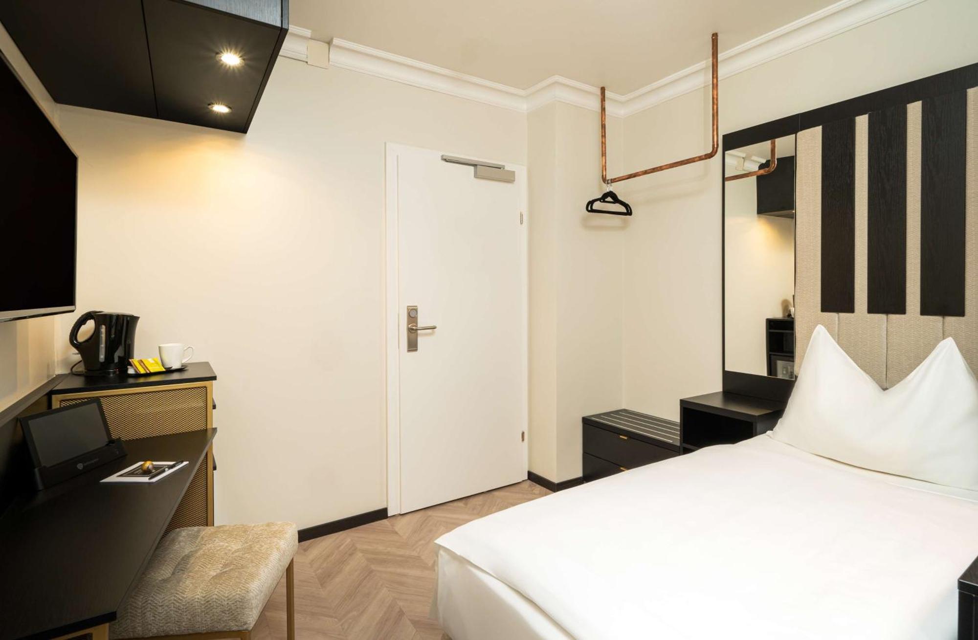 Standard Single Room,1758357199:JPEG