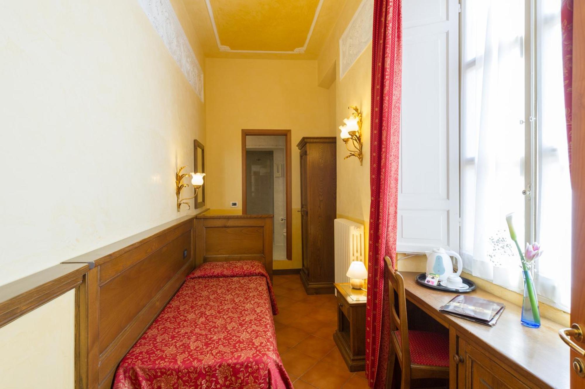 Small Single Room
