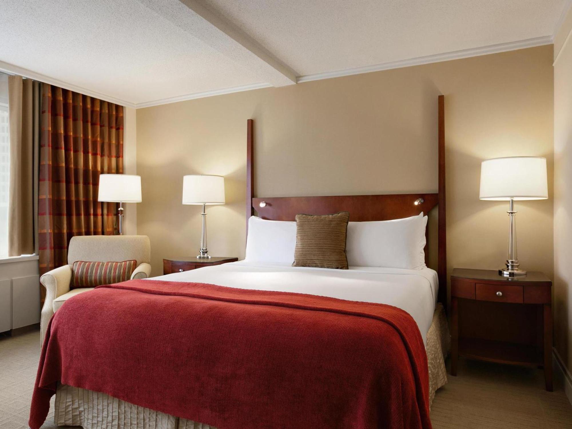 Fairmont View King Room,1547469712:JPEG