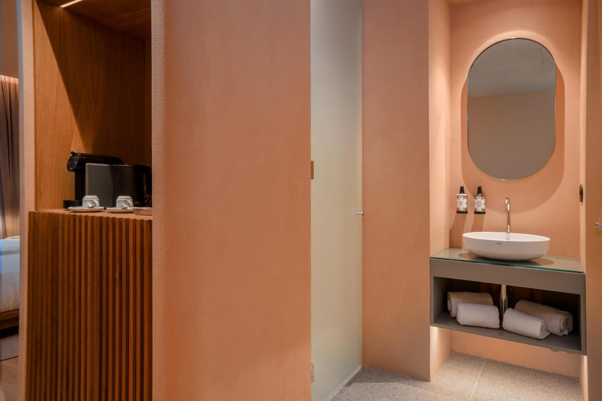 Two-Bedroom Connecting Suite