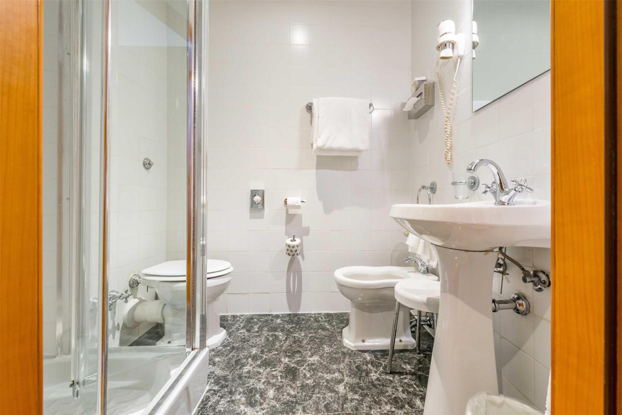 Classic Single Room