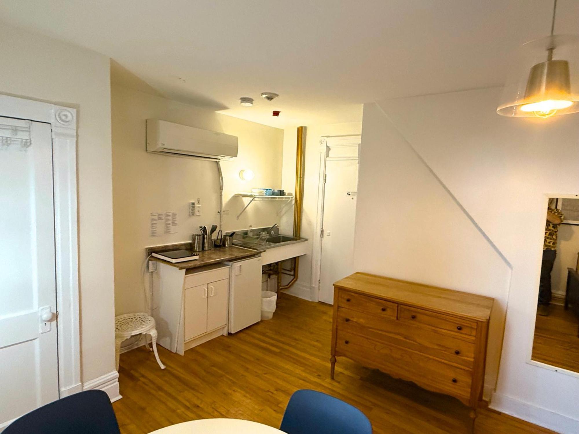 Budget Studio with Shared Bathroom