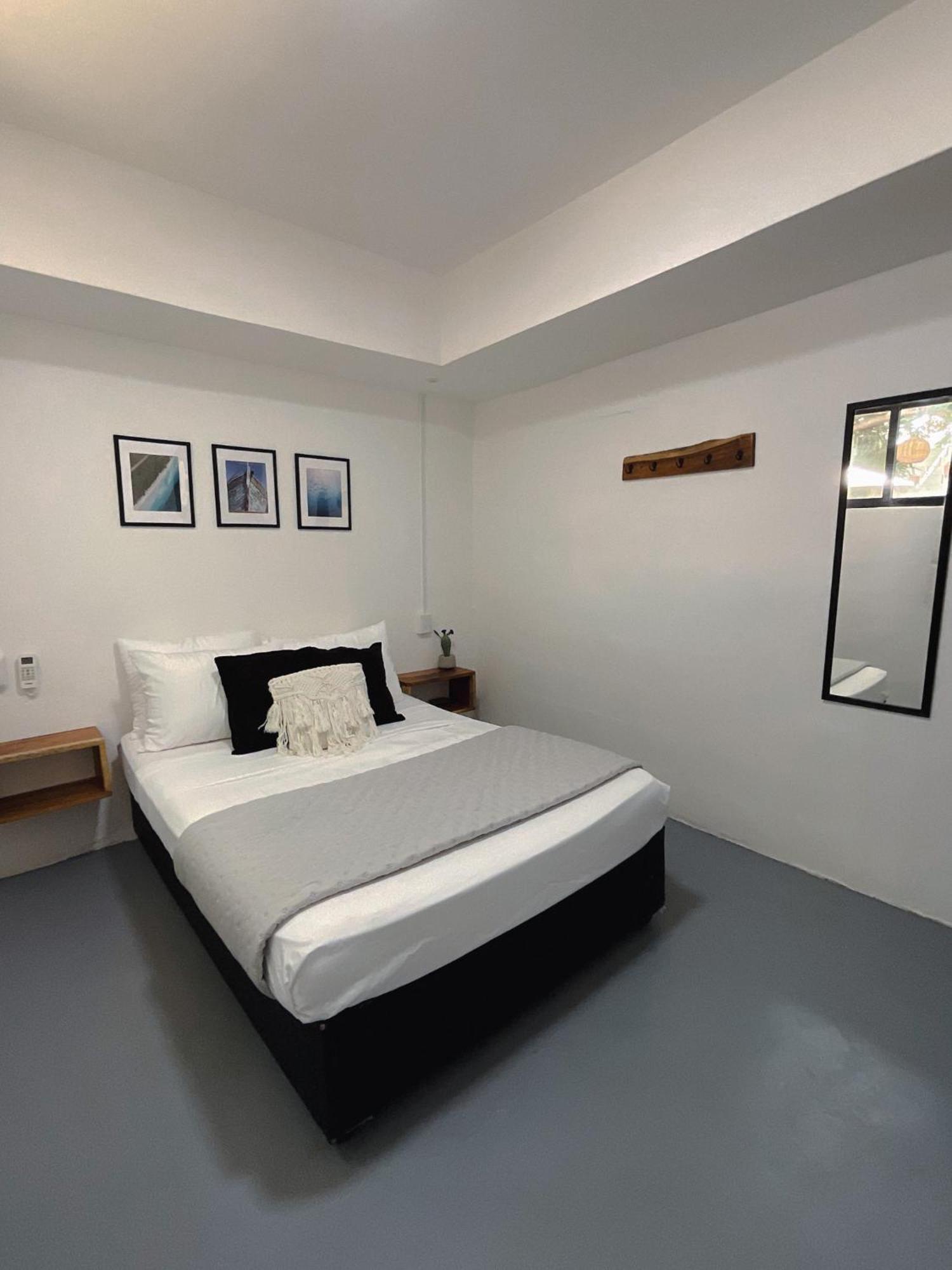 Standard Double Room with Shared Bathroom