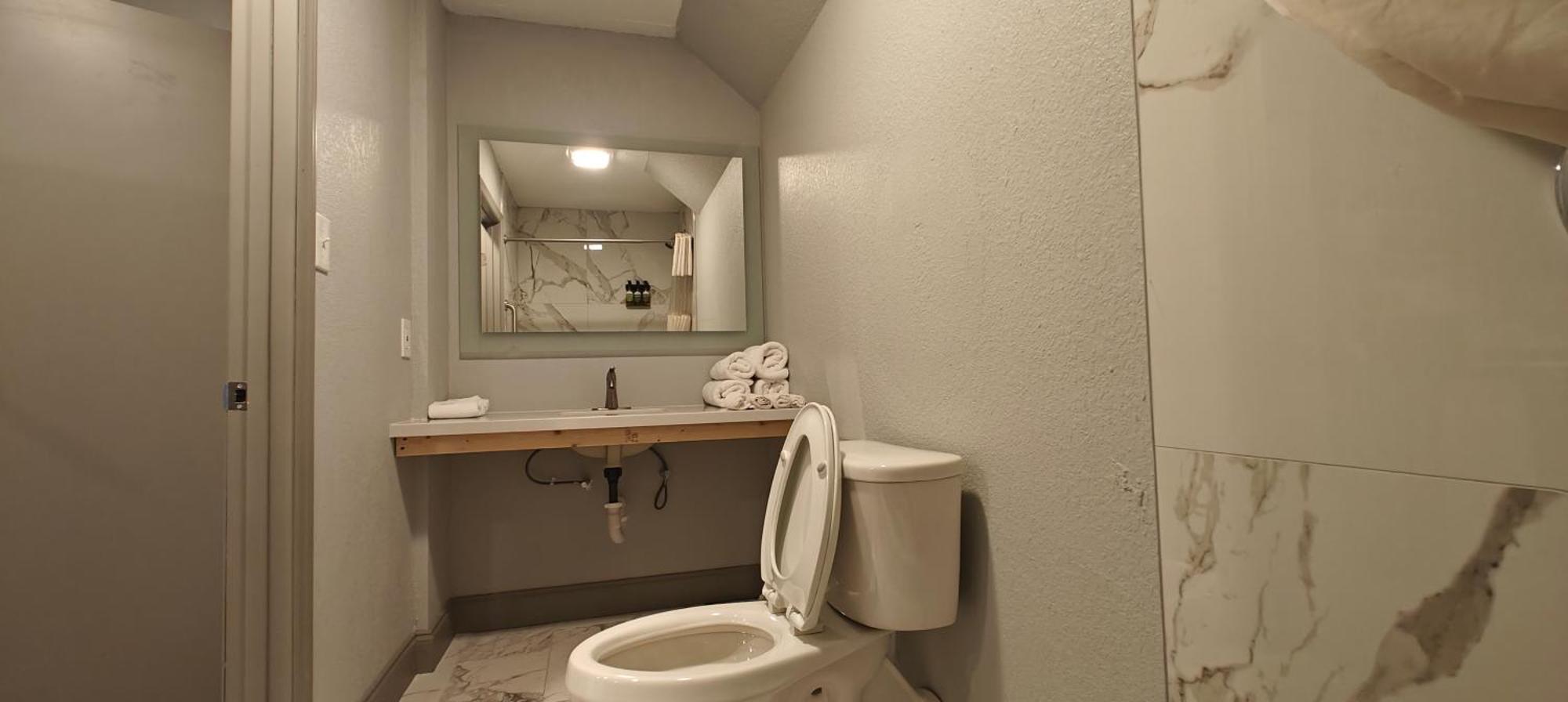 King Room with Mountain View