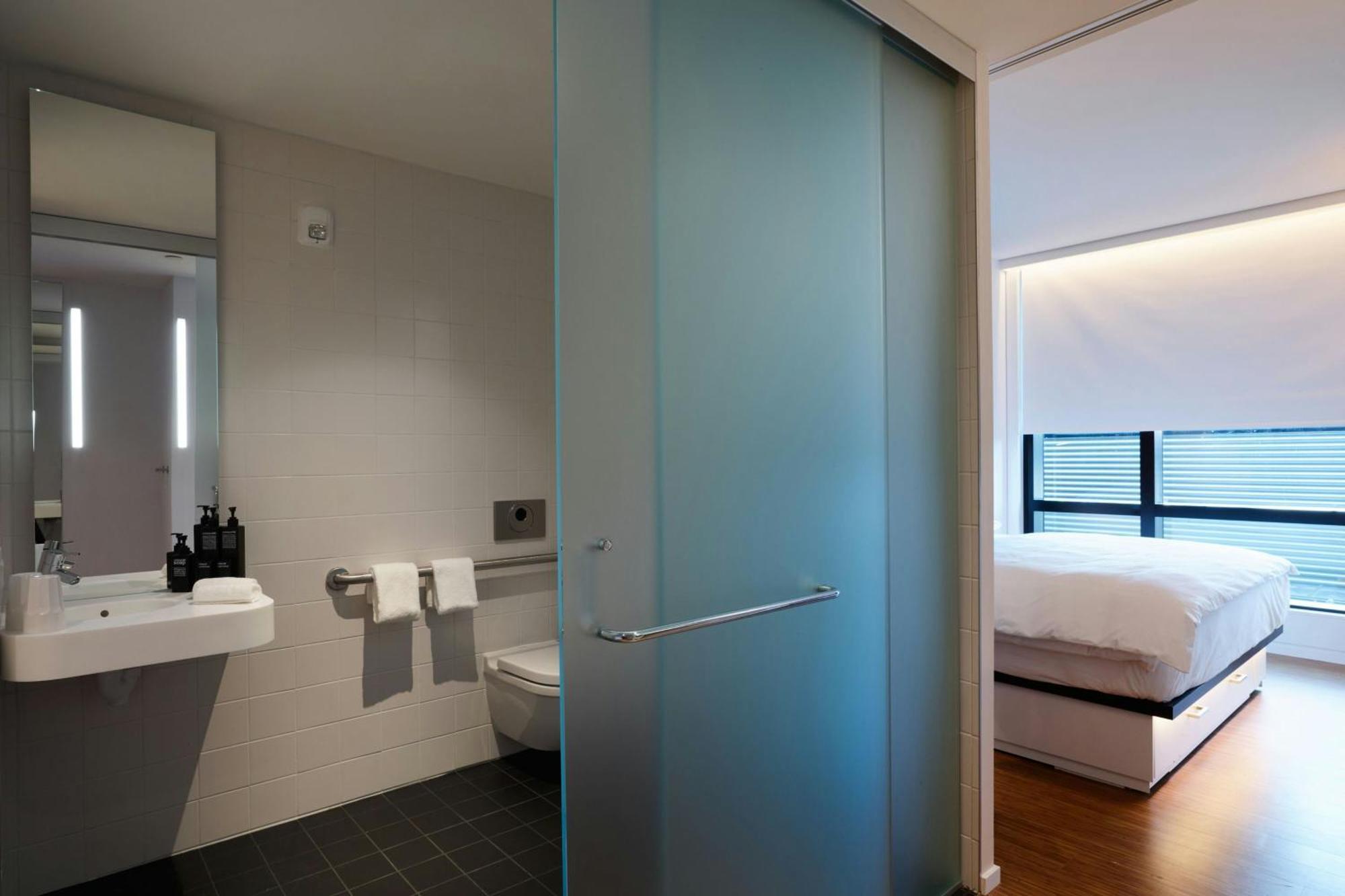 King Room - Accessible