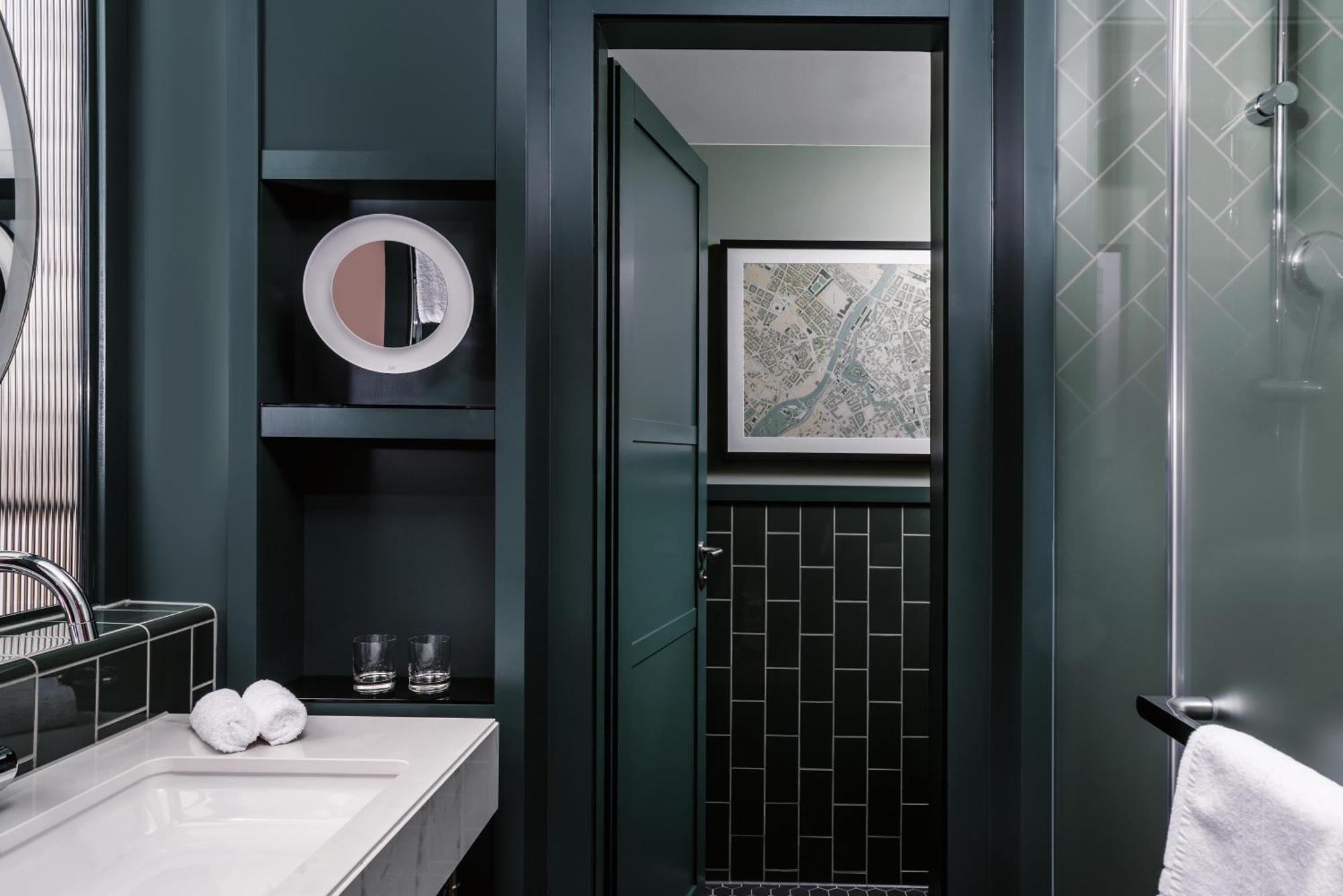 Deluxe Double or Twin Room,1742567699:JPEG