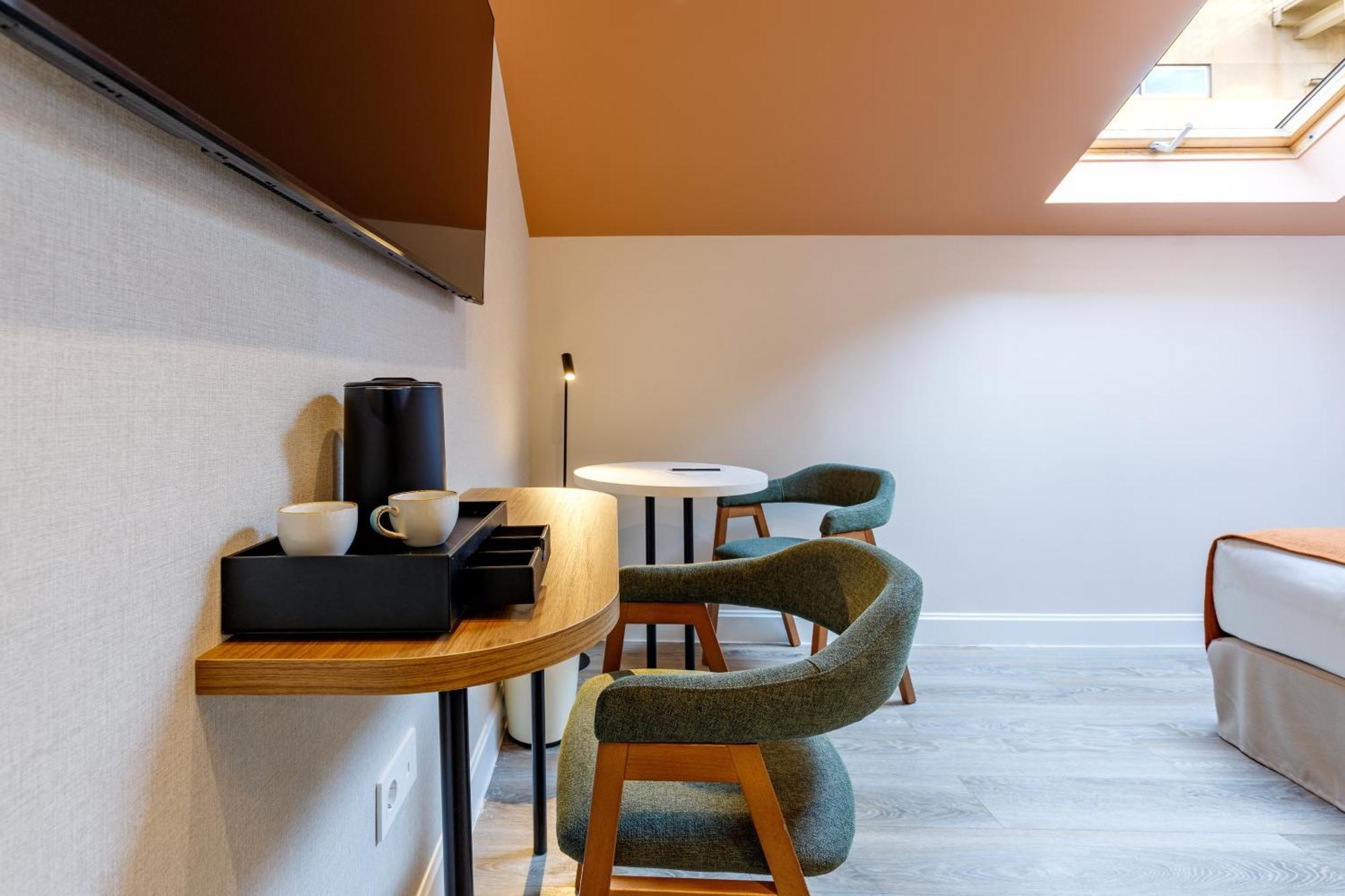 Quadruple Room (4 Adults)