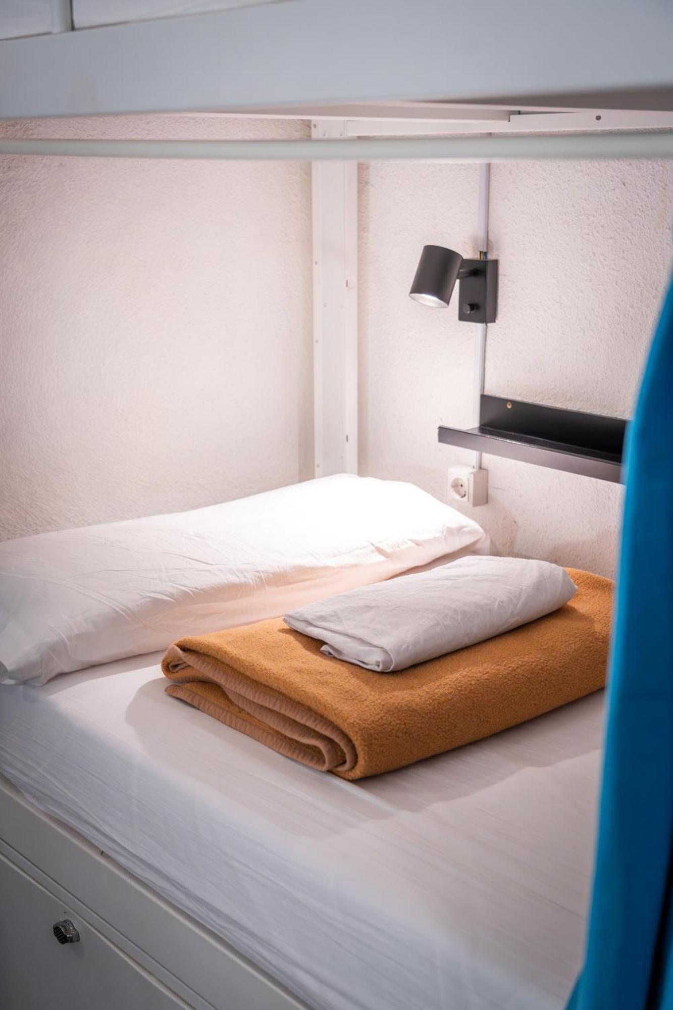 Bed 10-Bed Mixed Dormitory Room