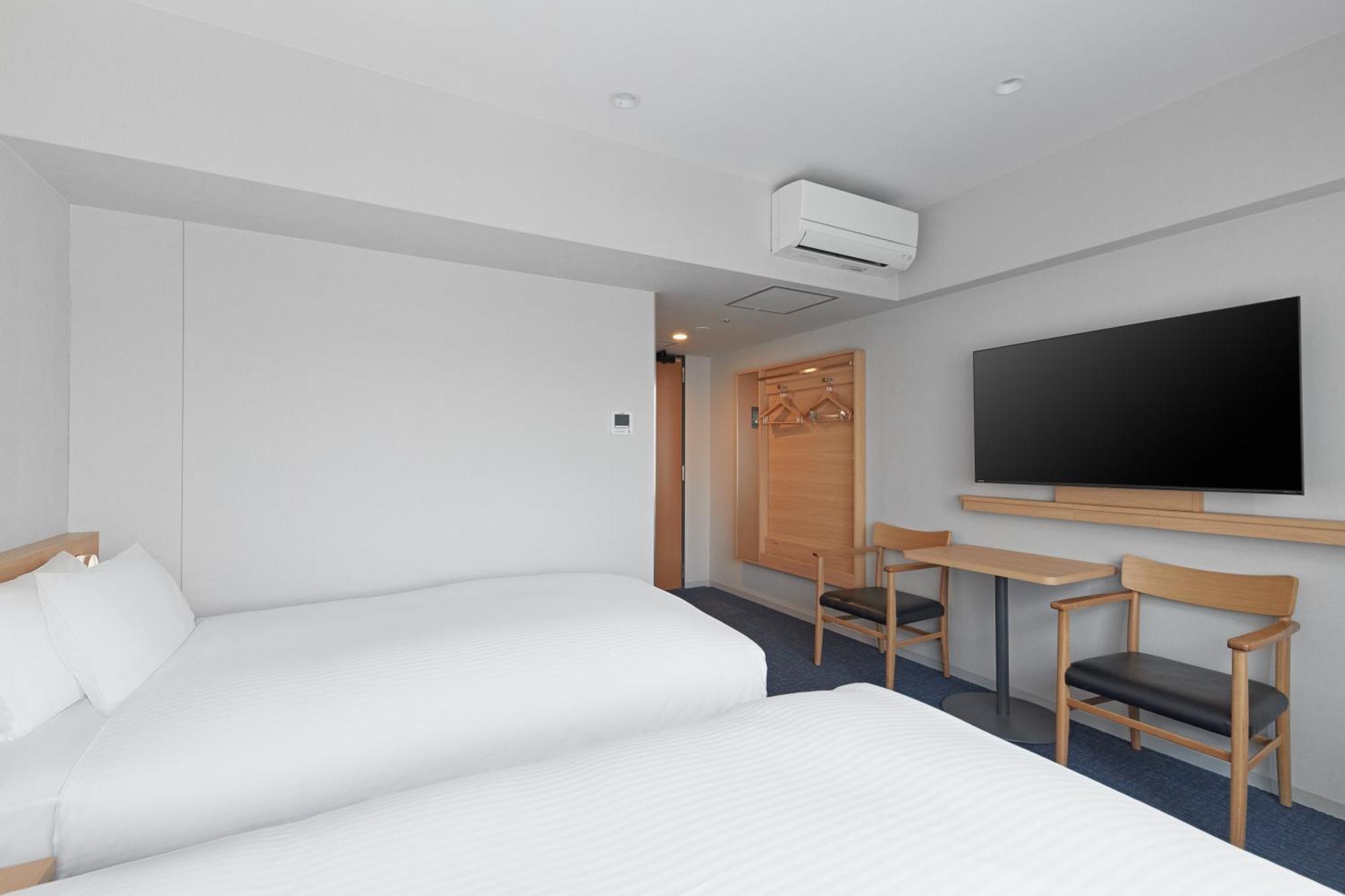 Comfort Twin Room - Non-Smoking