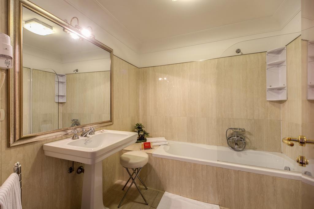 Junior Suite,130427355:JPEG