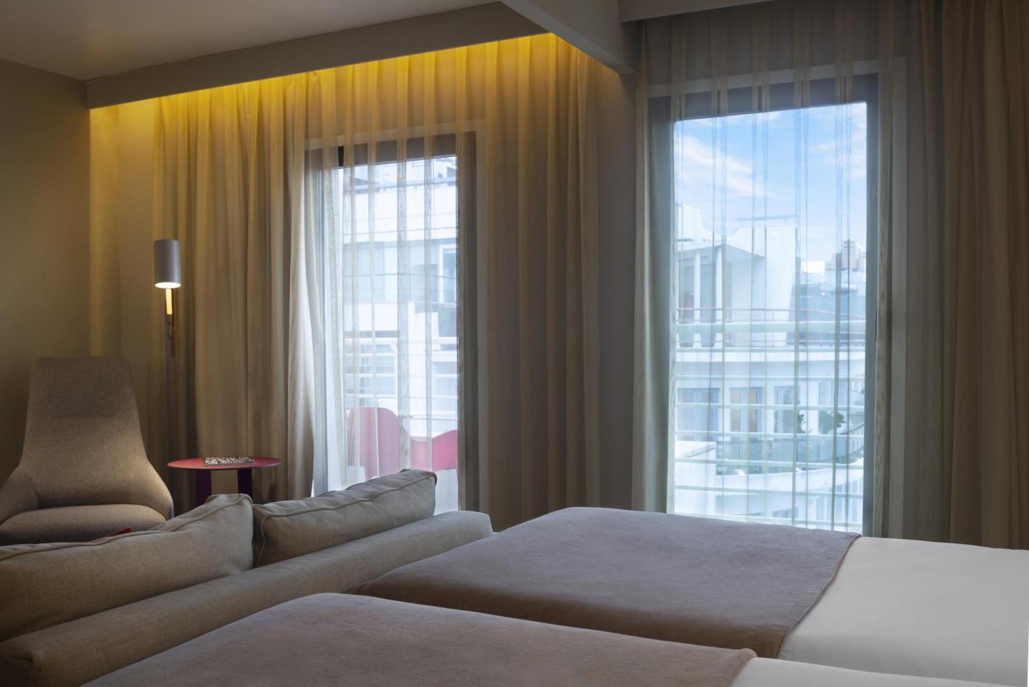Suite Terrace View Extra Bed