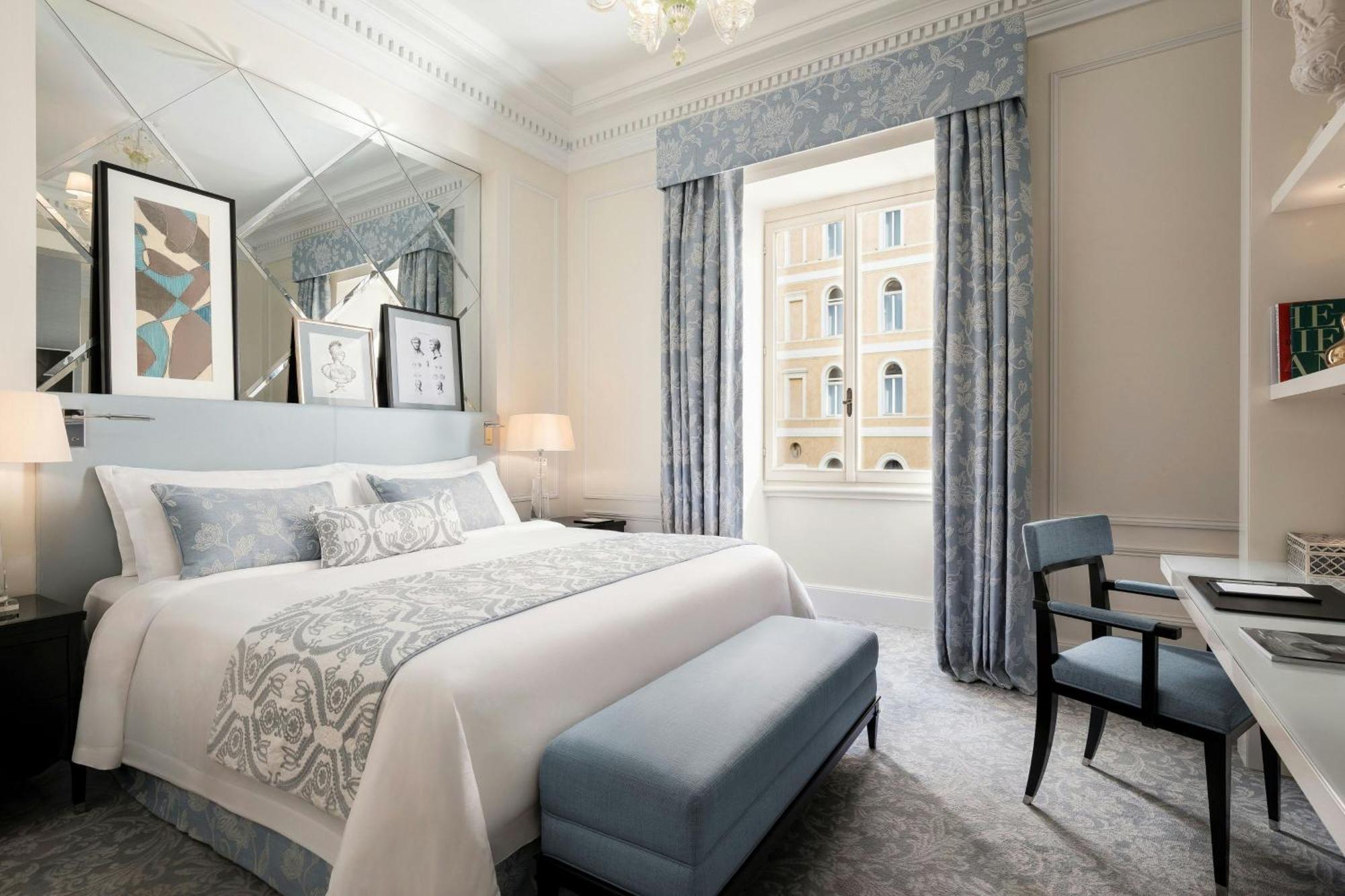 Deluxe Double King, Guest room