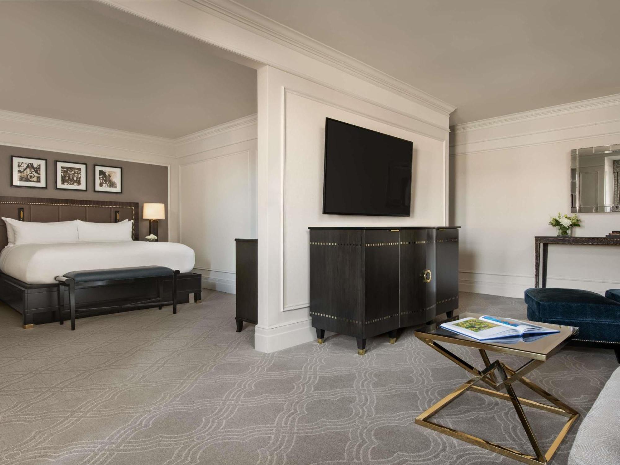 Junior Suite,1730037535:JPEG