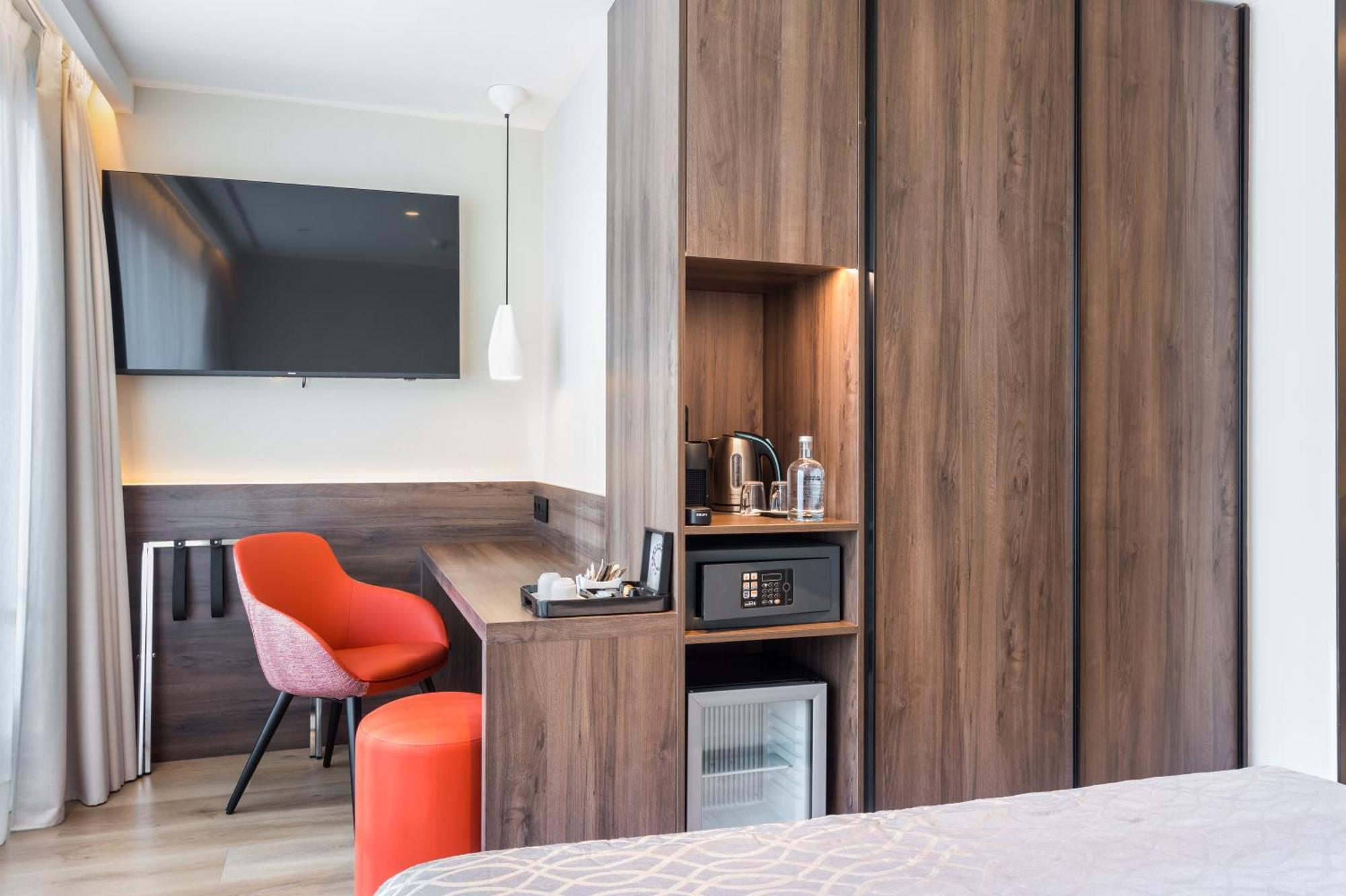 Family Room Terrace
