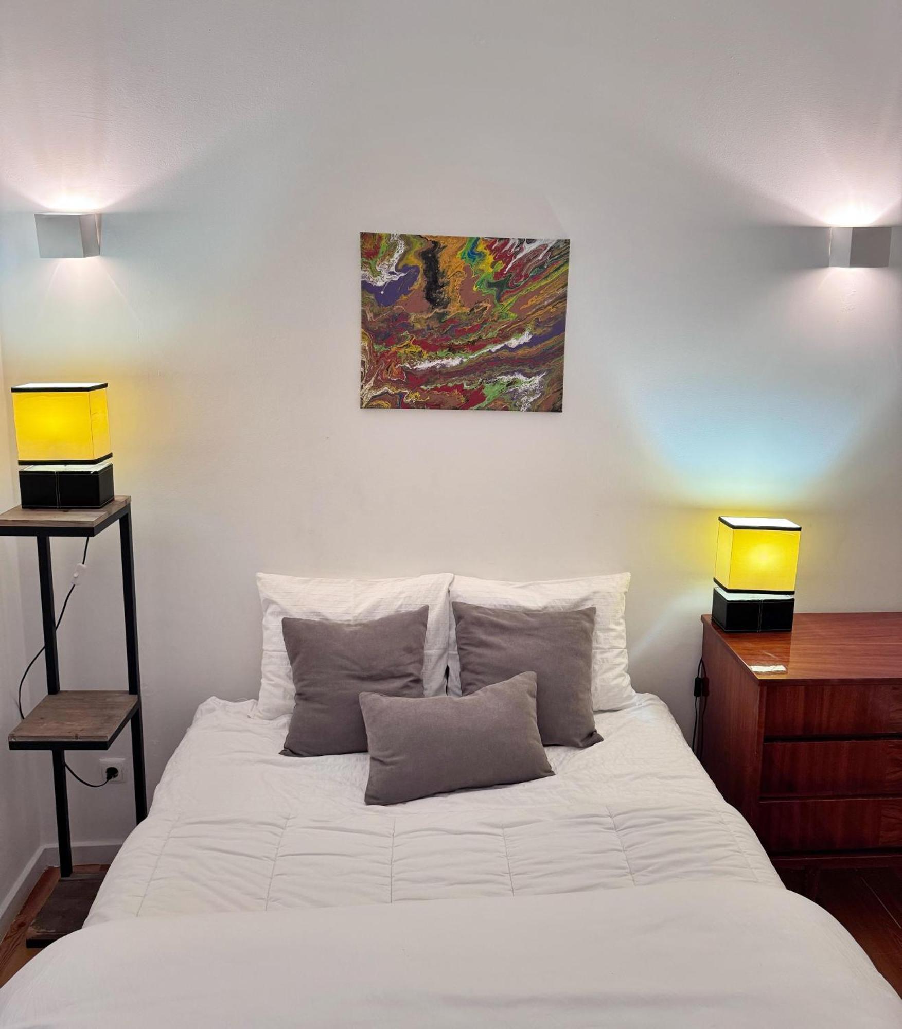 One-Bedroom Apartment City View