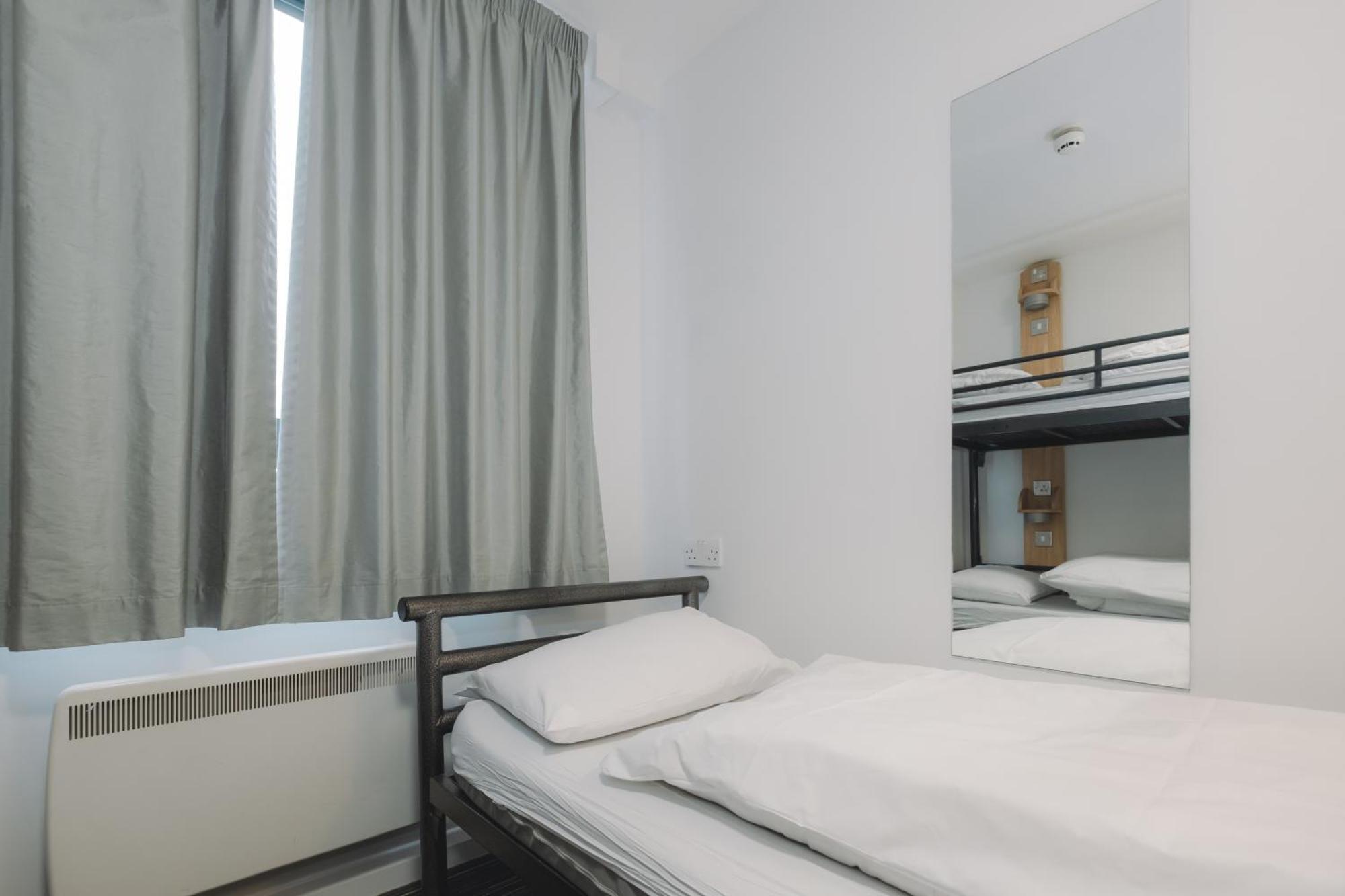 Triple Room with Shared Bathroom