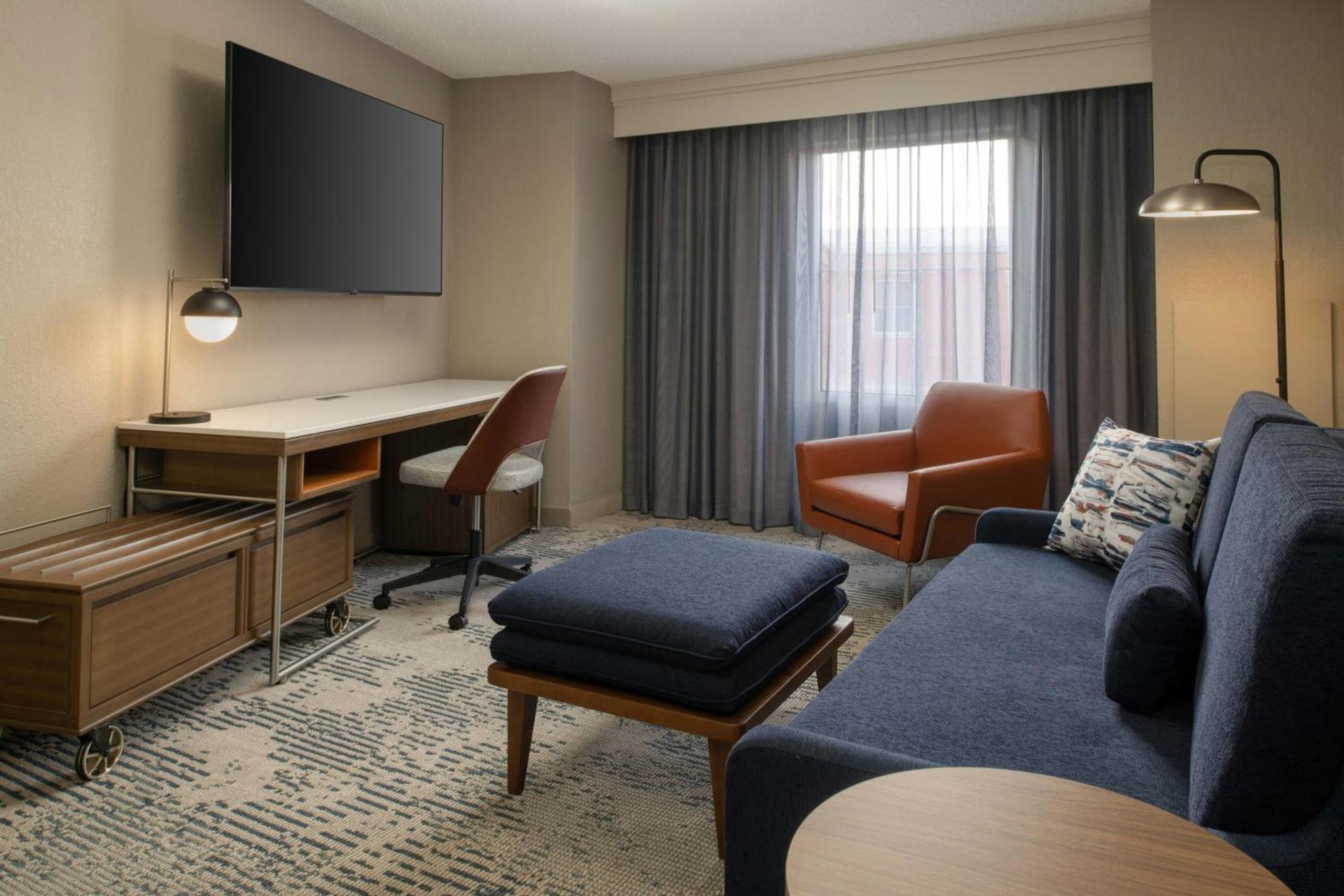 Junior Suite Sofa Bed,1756442185:JPEG