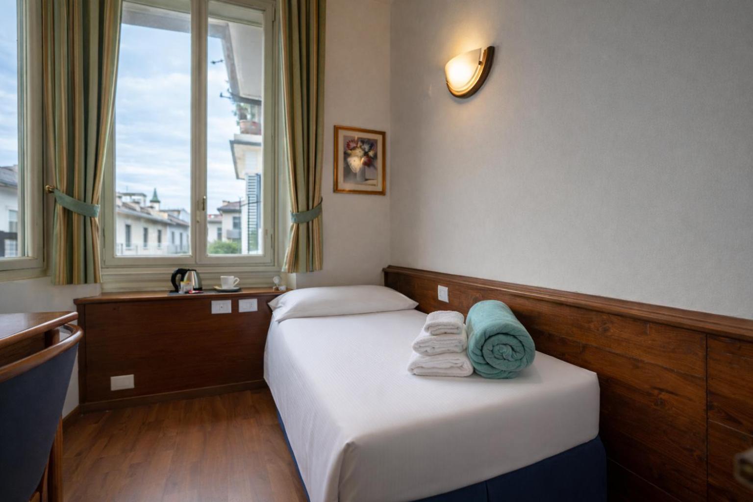 Small Single Room
