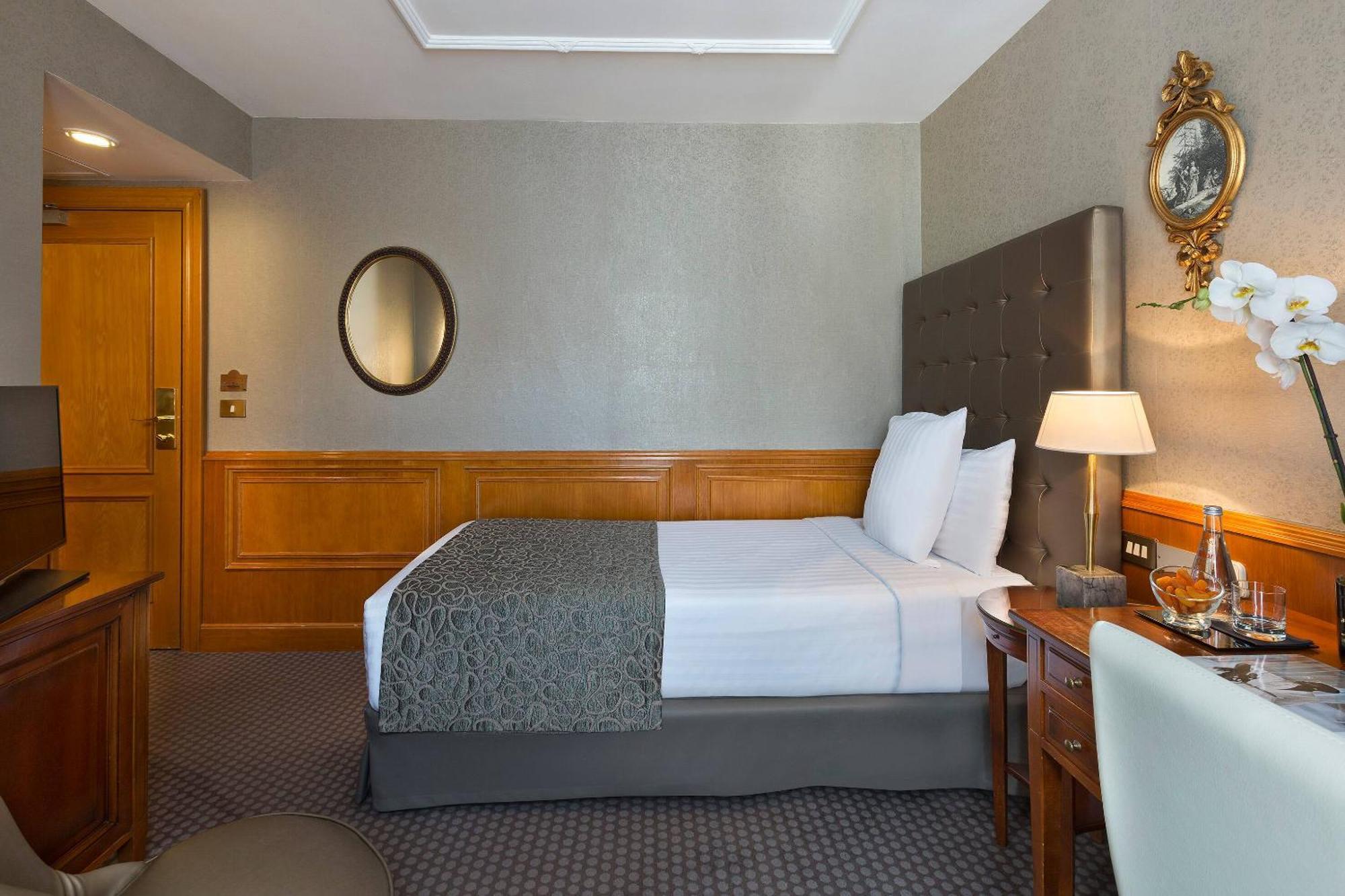 Single Room,1756503667:JPEG