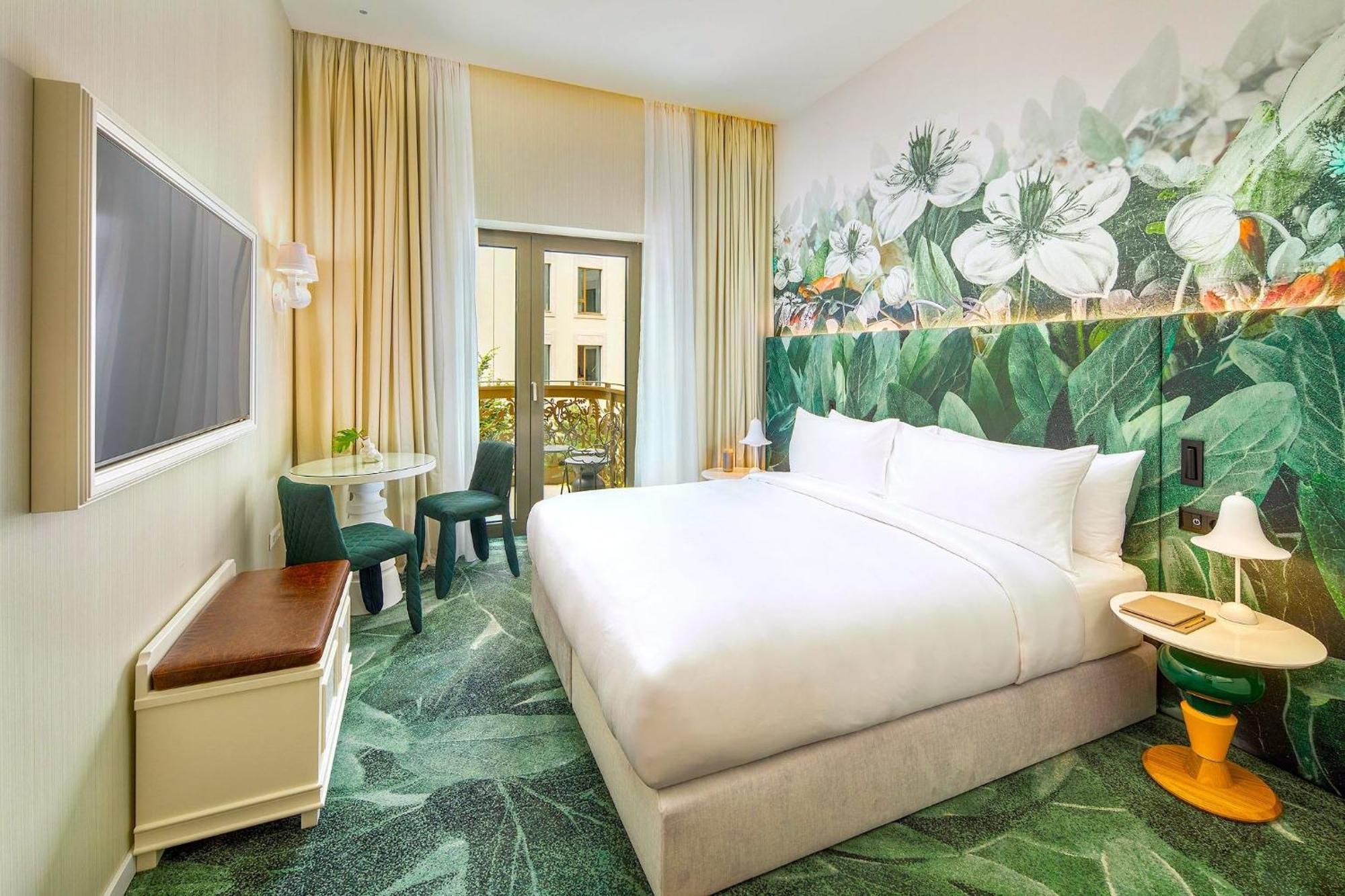 Deluxe King Room Garden View Furnished Balcony,1757179890:JPEG