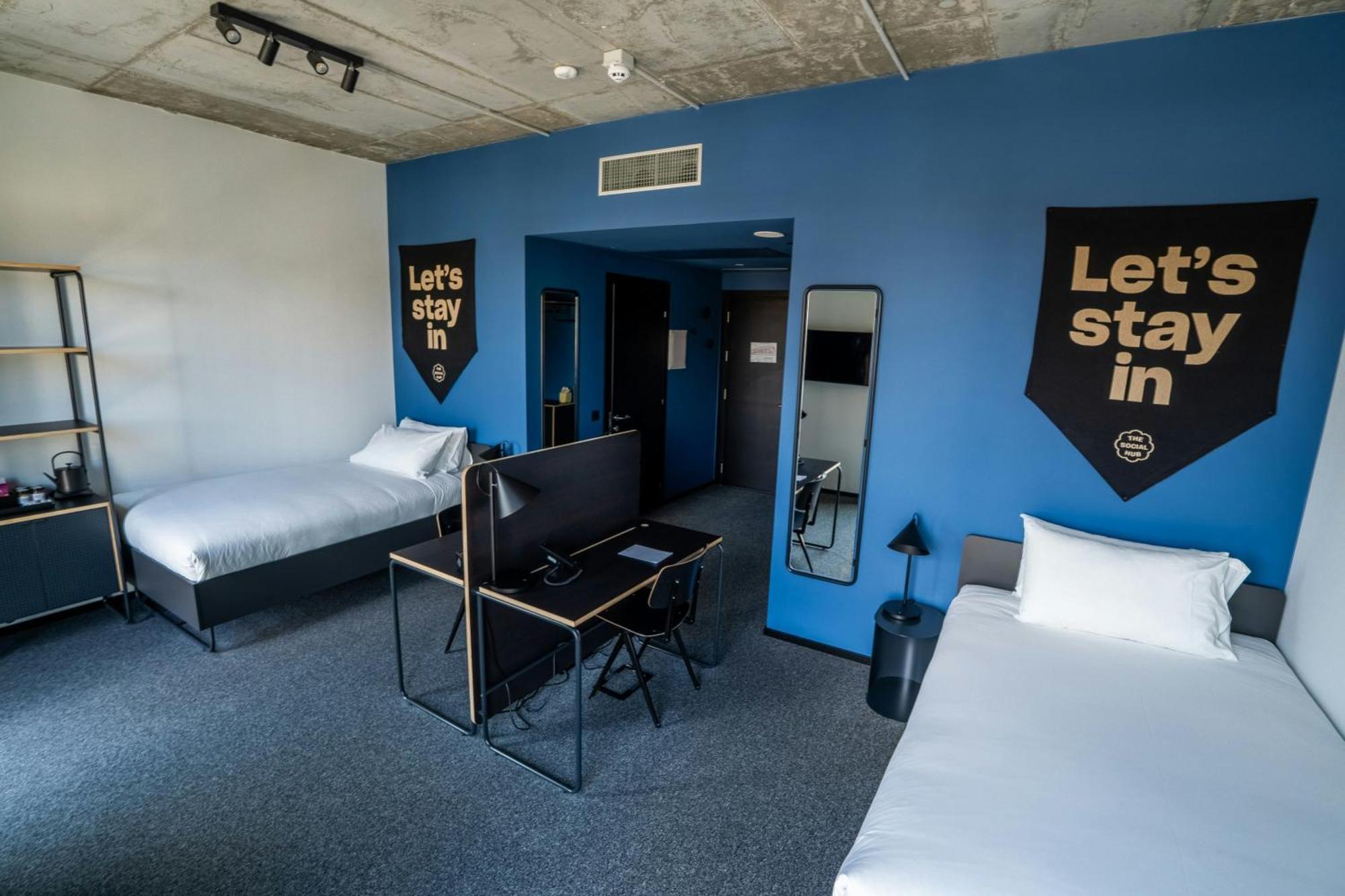 Deluxe Twin Room
