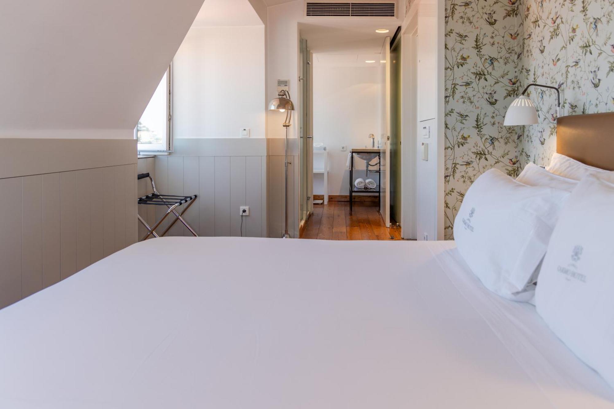 Double or Twin Deluxe Room River or Castle View