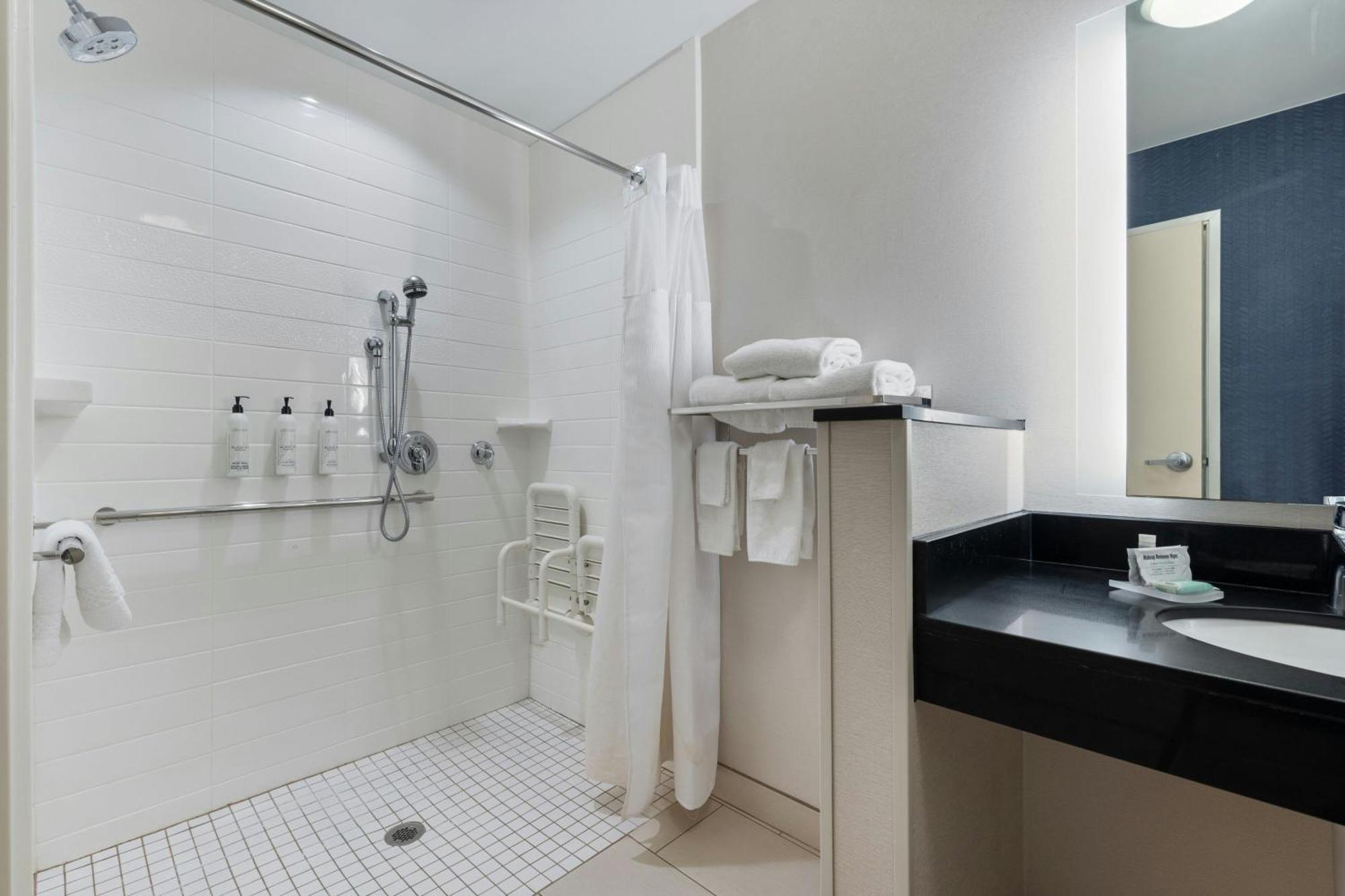 King Room - Hearing Accessible