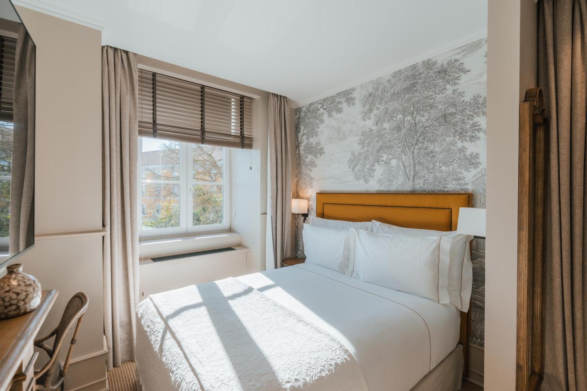 Deluxe Double Room River View