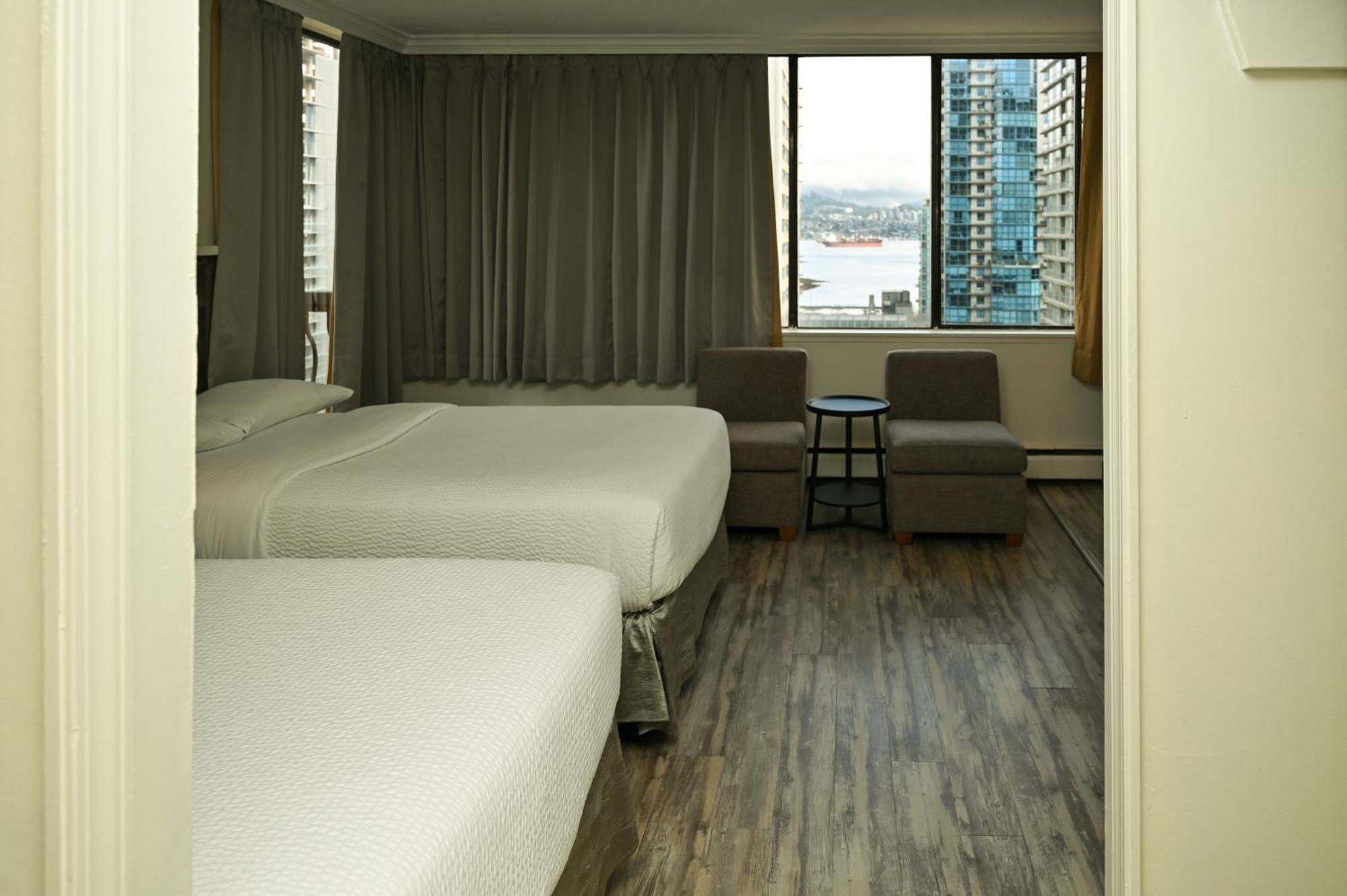 One Bedroom Apartment with Harbour View