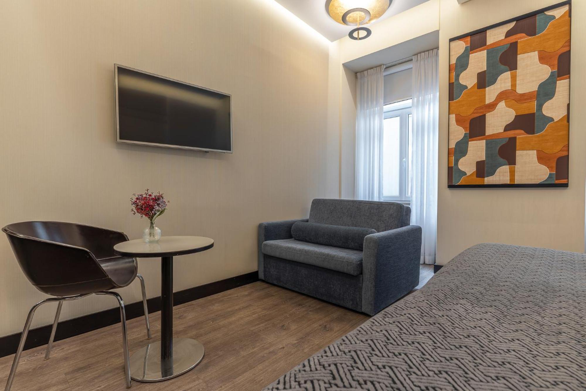 Superior Room Street View