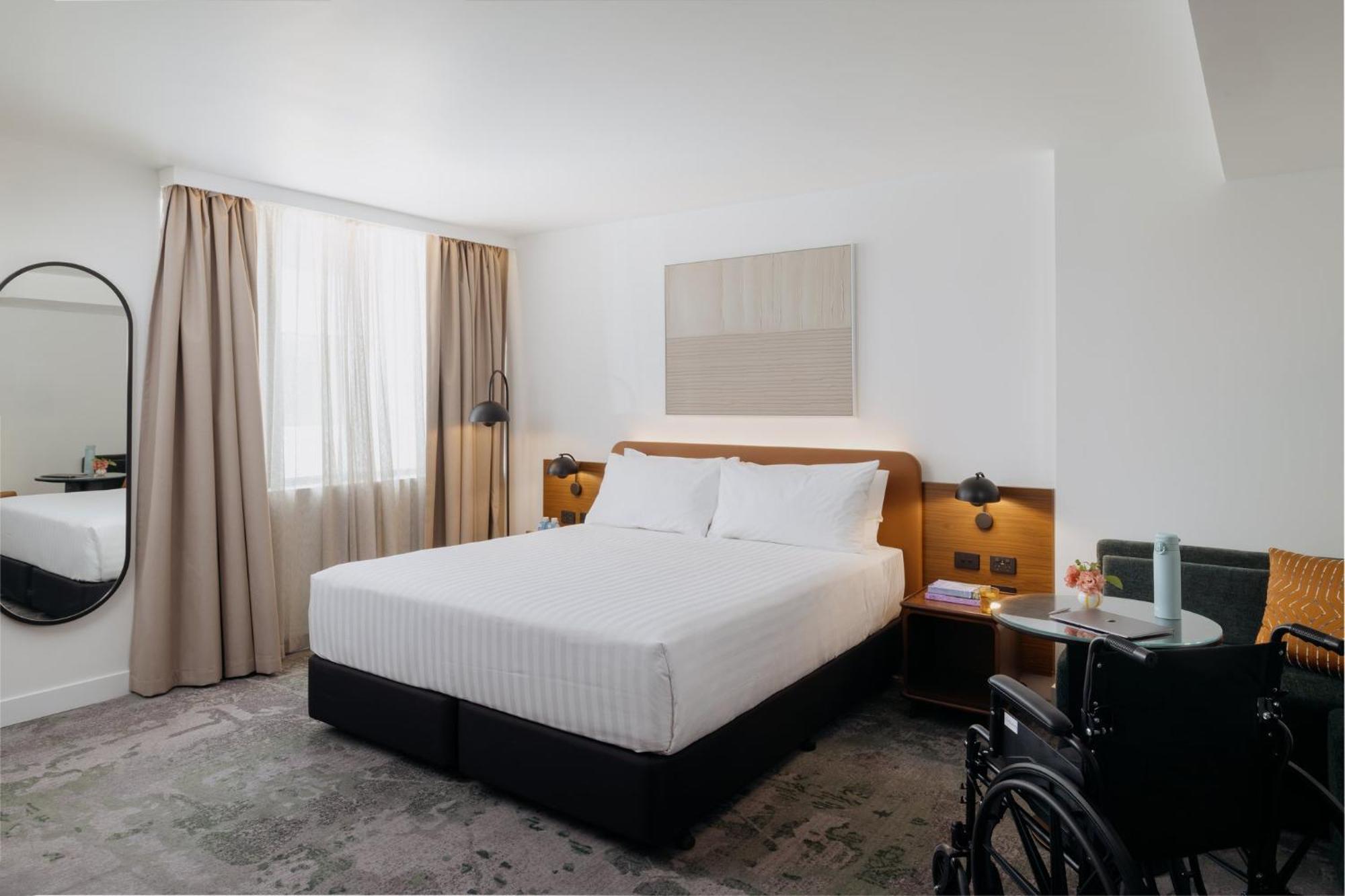 Standard King Room - Accessible