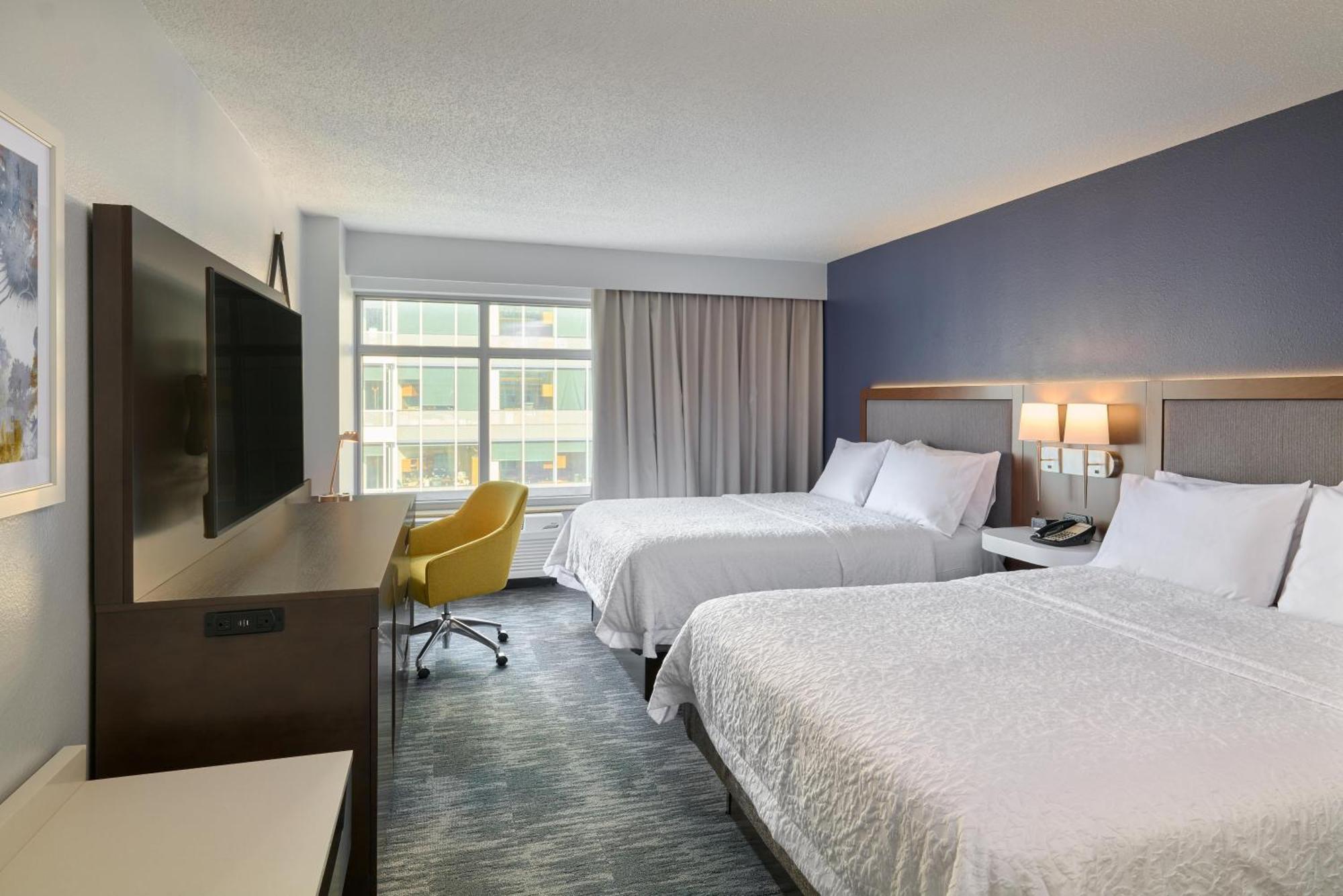 Room with Two Queen Beds - Non-Smoking
