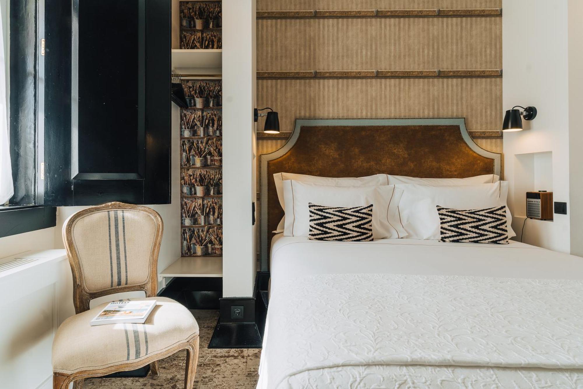 Mini Deluxe Double or Twin Room