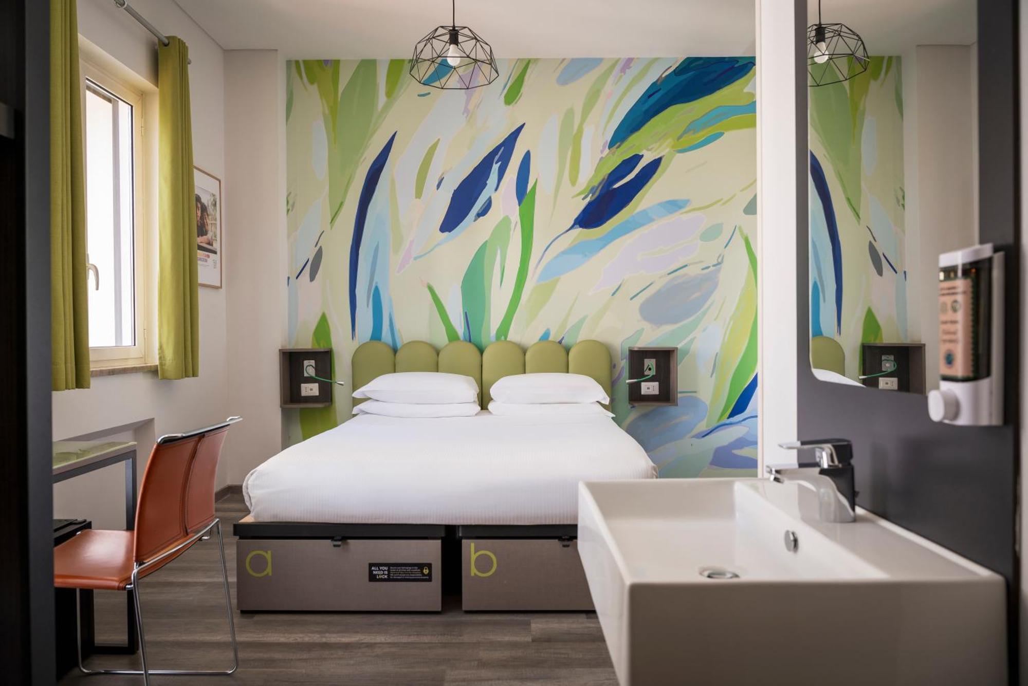 Quadruple Room Private Bathroom